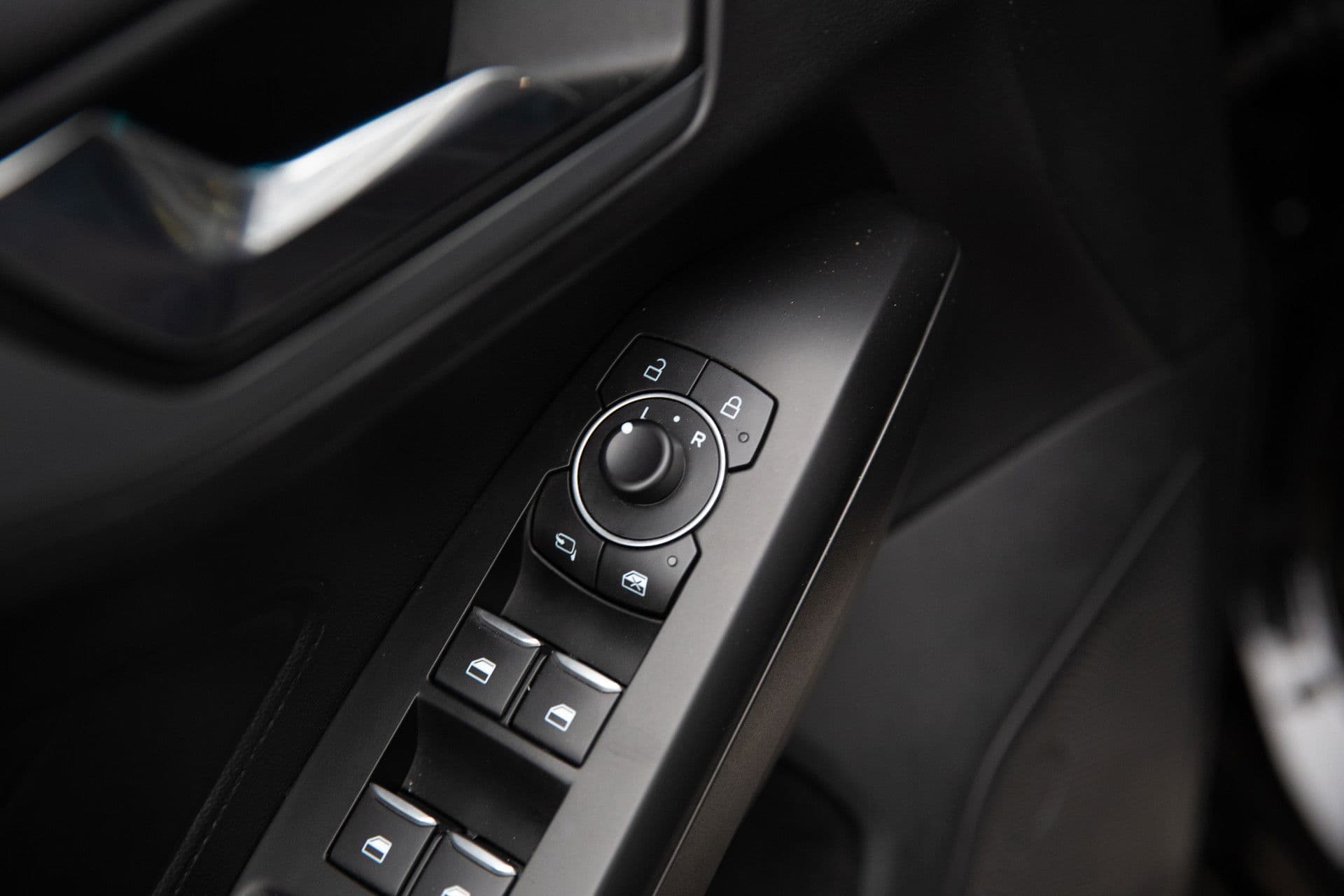 Ford FOCUS Wagon 1.0 EcoBoost Hybrid ST Line , Keyless entry, Winterpack, thumbnail 18