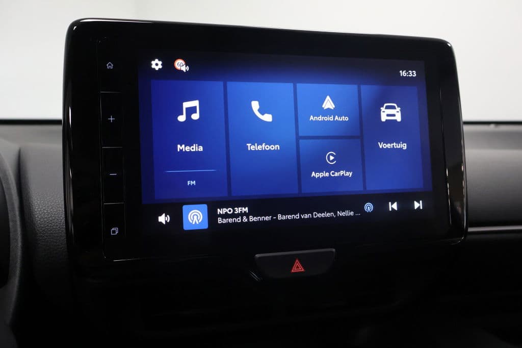 Toyota Yaris 1.5 Hybride 115 Dynamic | Comfort Pack | €3.000 korting thumbnail 15