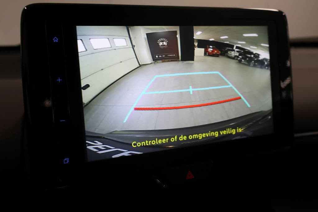 Toyota Yaris Cross 1.5 Hybrid Executive | 1e Eigenaar | Panodak thumbnail 19