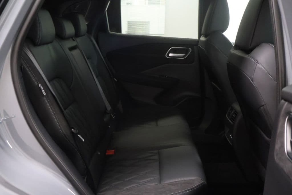 Nissan QASHQAI 1.3 MHEV X Tekna + | Pano | HUD | Leder thumbnail 38