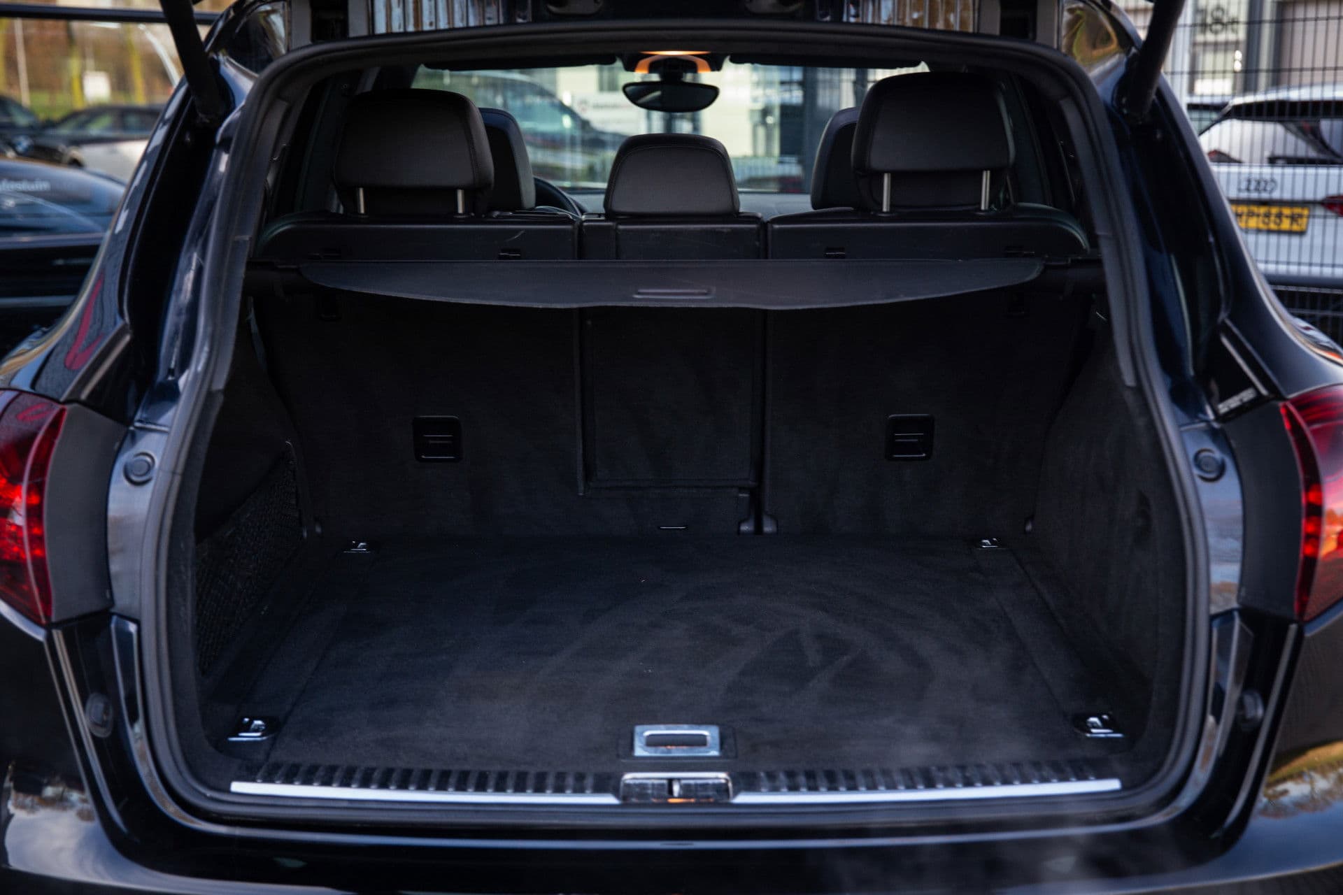 Porsche Cayenne 4.8 GTS , Panoramadak, Cruise control, Memory-seat, Achteruitrijcamera thumbnail 27