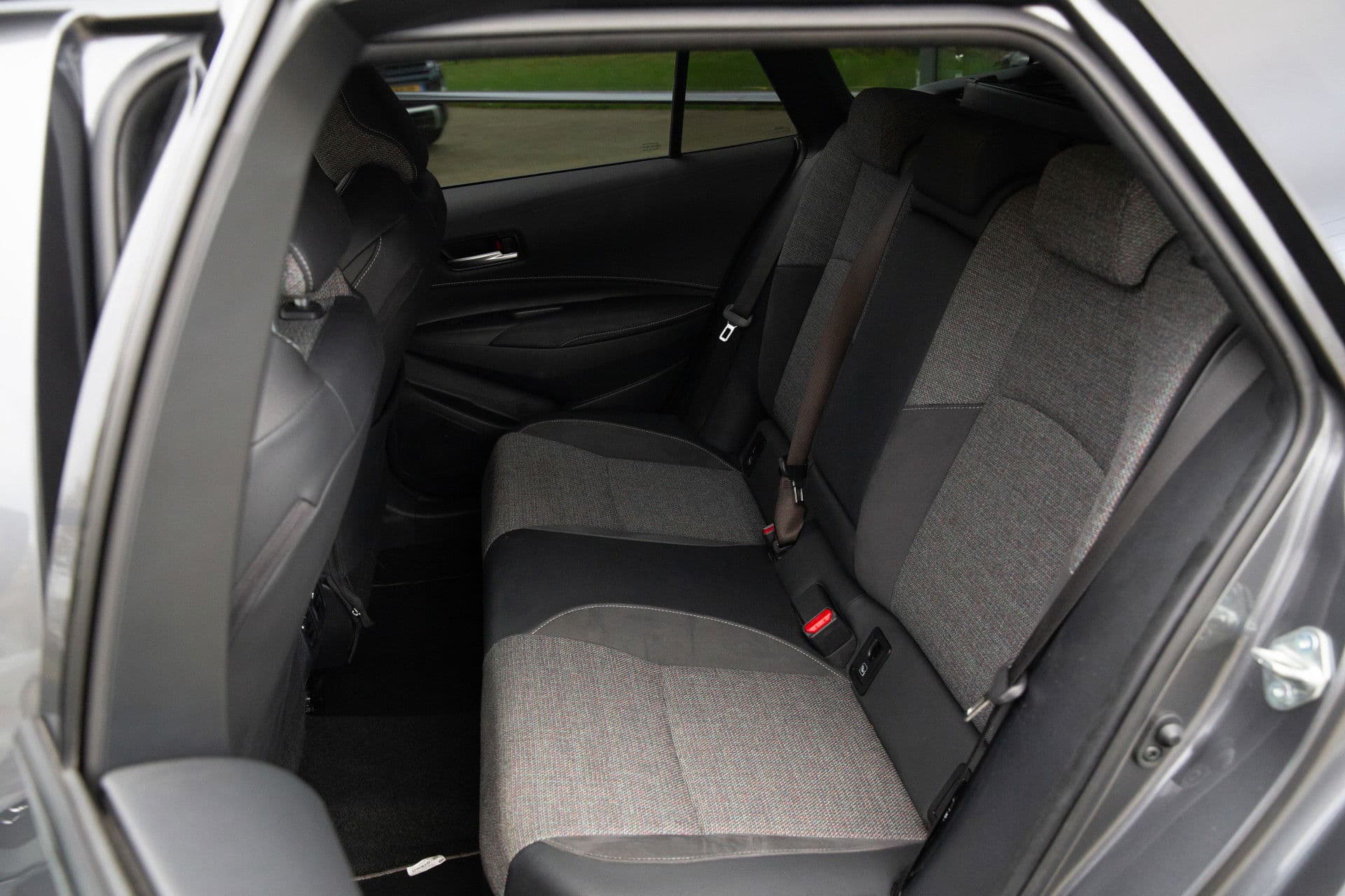 Toyota Corolla Touring Sports 1.8 Hybrid First Edition , Adap. cruise, Carplay, thumbnail 10