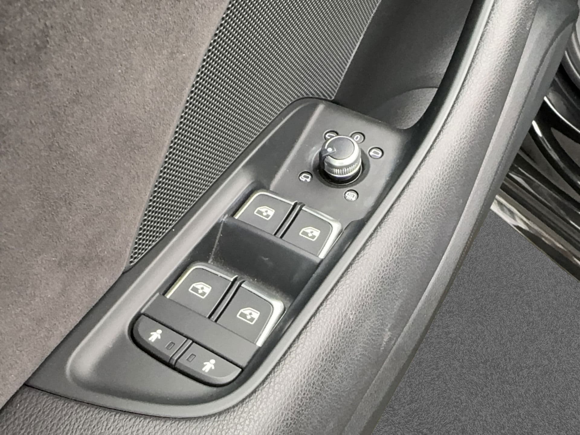 Audi A3 40 e-tron Sport | Alcantara | Ad. cruise | Virtual | blindspot thumbnail 9