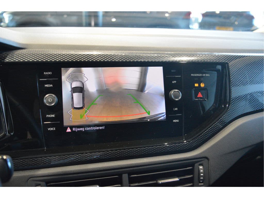 Volkswagen Polo 1.0 TSI Life Edition carplay camera led pdc 95 pk !! thumbnail 19