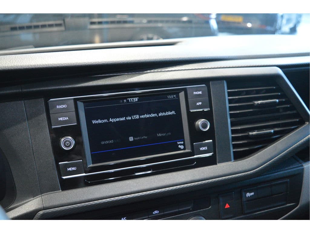 Volkswagen Transporter 2.0 TDI L2H1 airco cruise app connect trekhaak 150 pk !! thumbnail 19