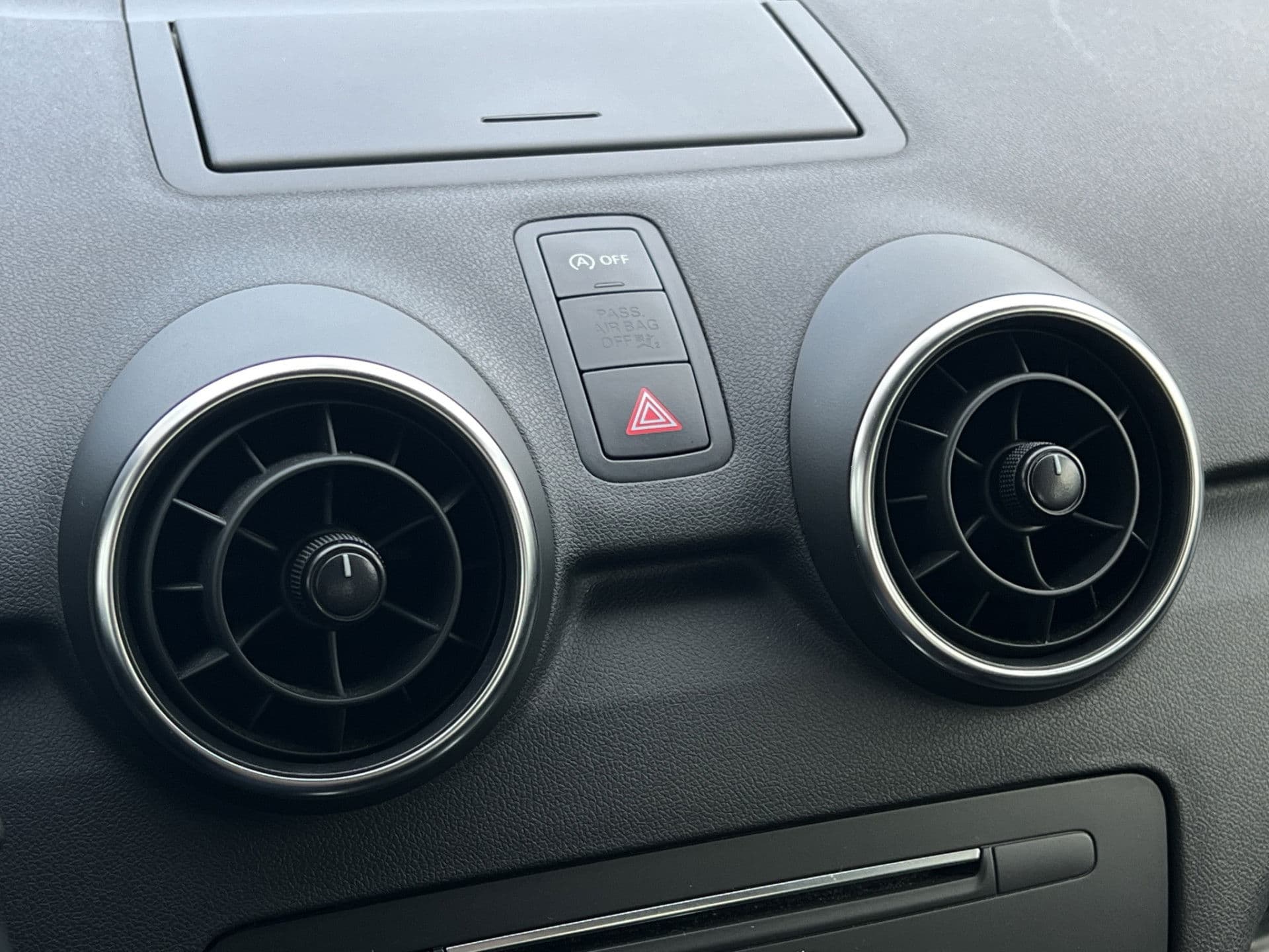 Audi A1 Sportback 1.0 TFSI 2x S-line | Navi | Airco | thumbnail 25