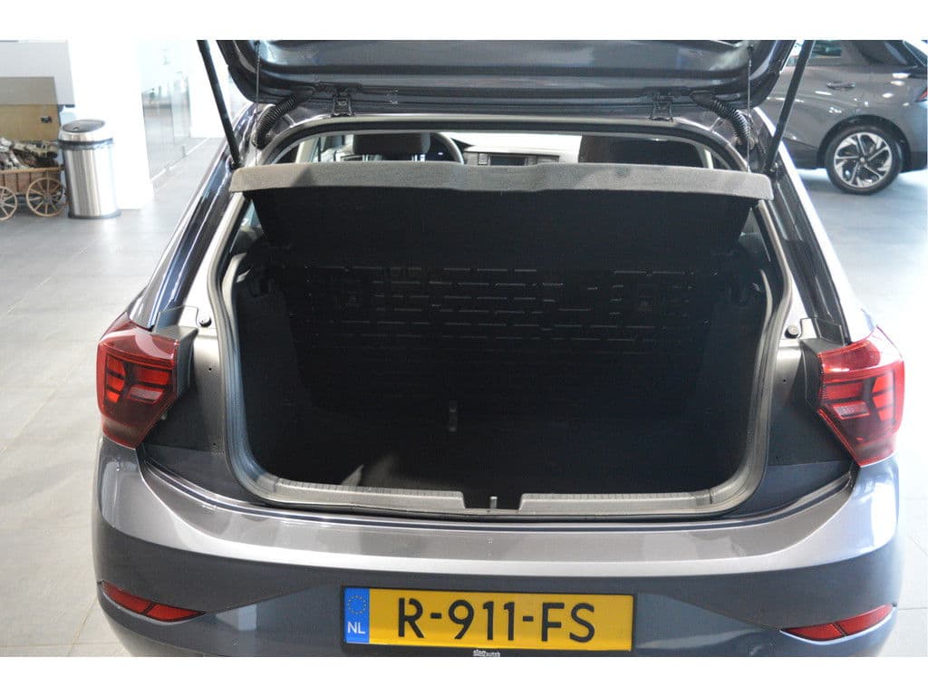 Volkswagen Polo 1.0 TSI carplay led cruise airco lichtmetaal 95 pk !! thumbnail 7