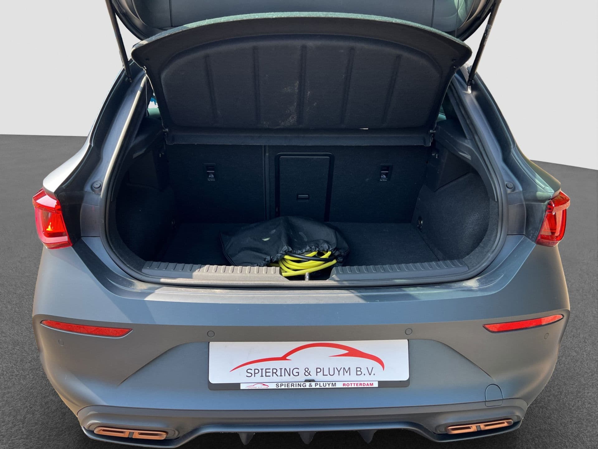 CUPRA Leon 1.4 VZ Performance | Matte | Pano | Navi | PDC thumbnail 22