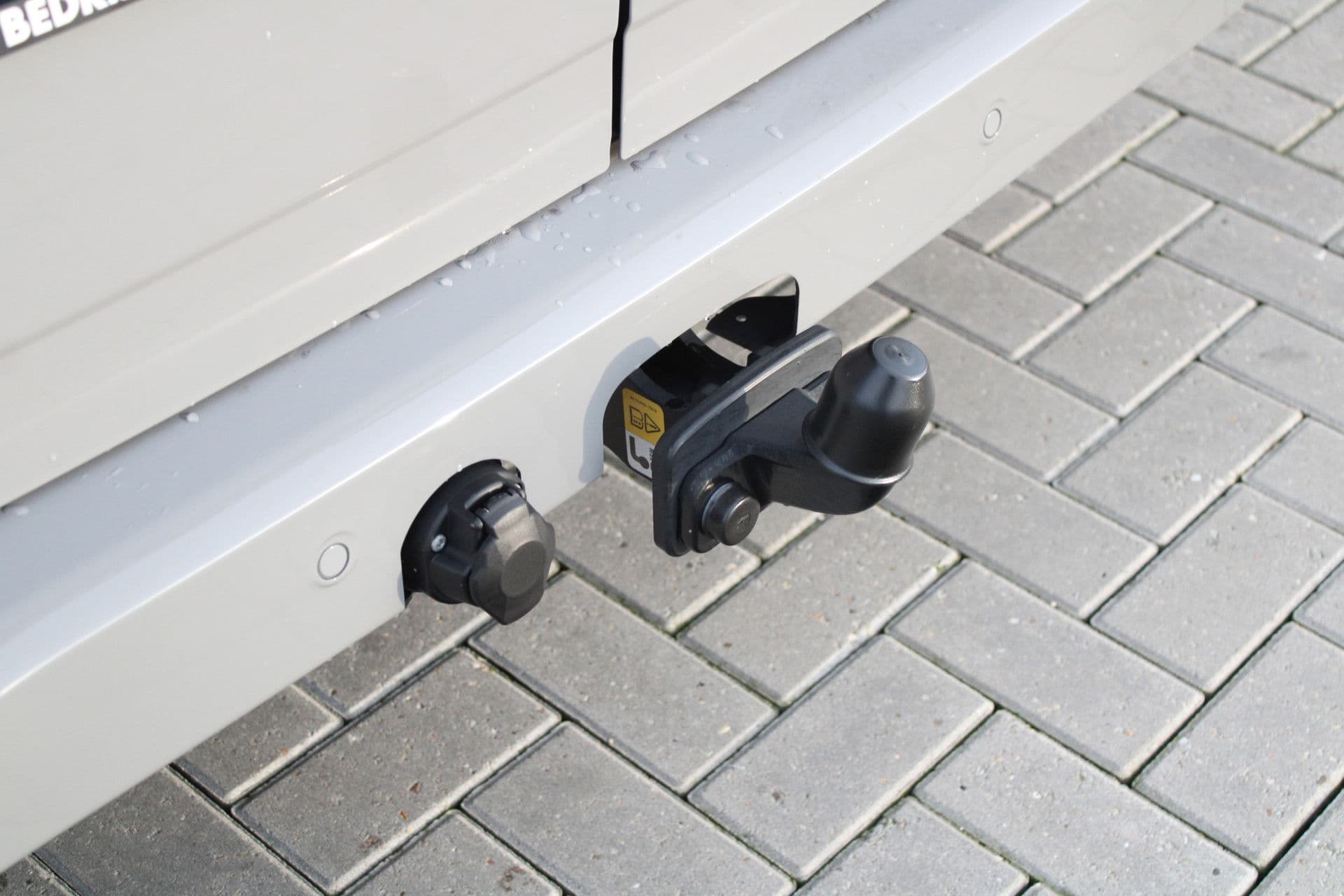 Ford Transit Custom 320 2.5 PHEV L2H1 Limited 232pk - 2x Schuifdeur - Trekhaak - Stoel/Stuurverwarming - ACC - Blindspot - Keyless - Rijklaar thumbnail 27