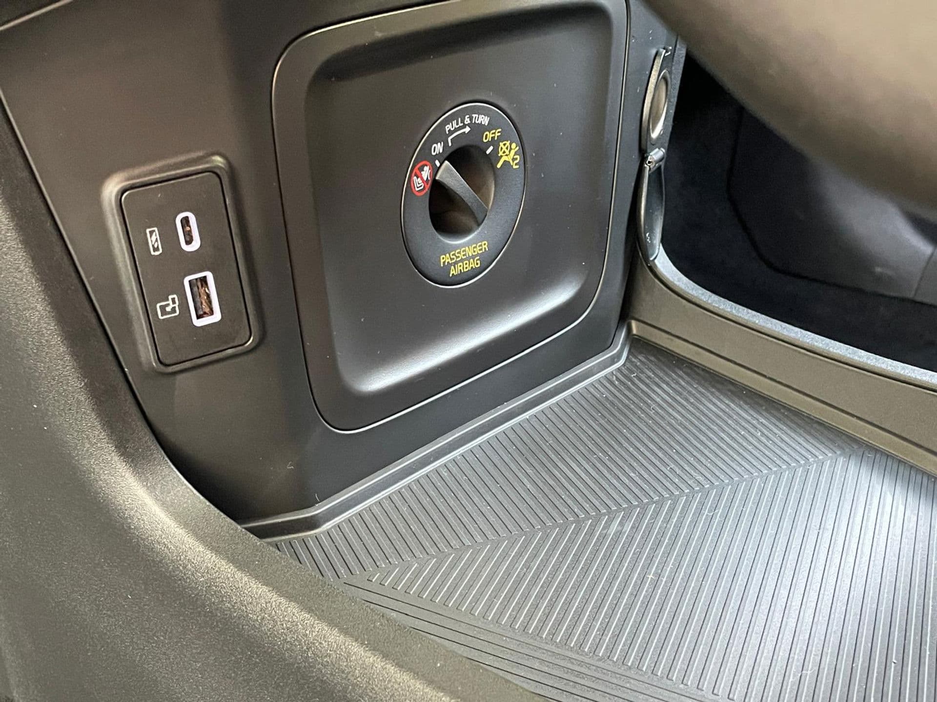 Omoda 9 1.5T-GDi SHS-P Premium | INRUILACTIE | Pano | 150km elektr. range thumbnail 30