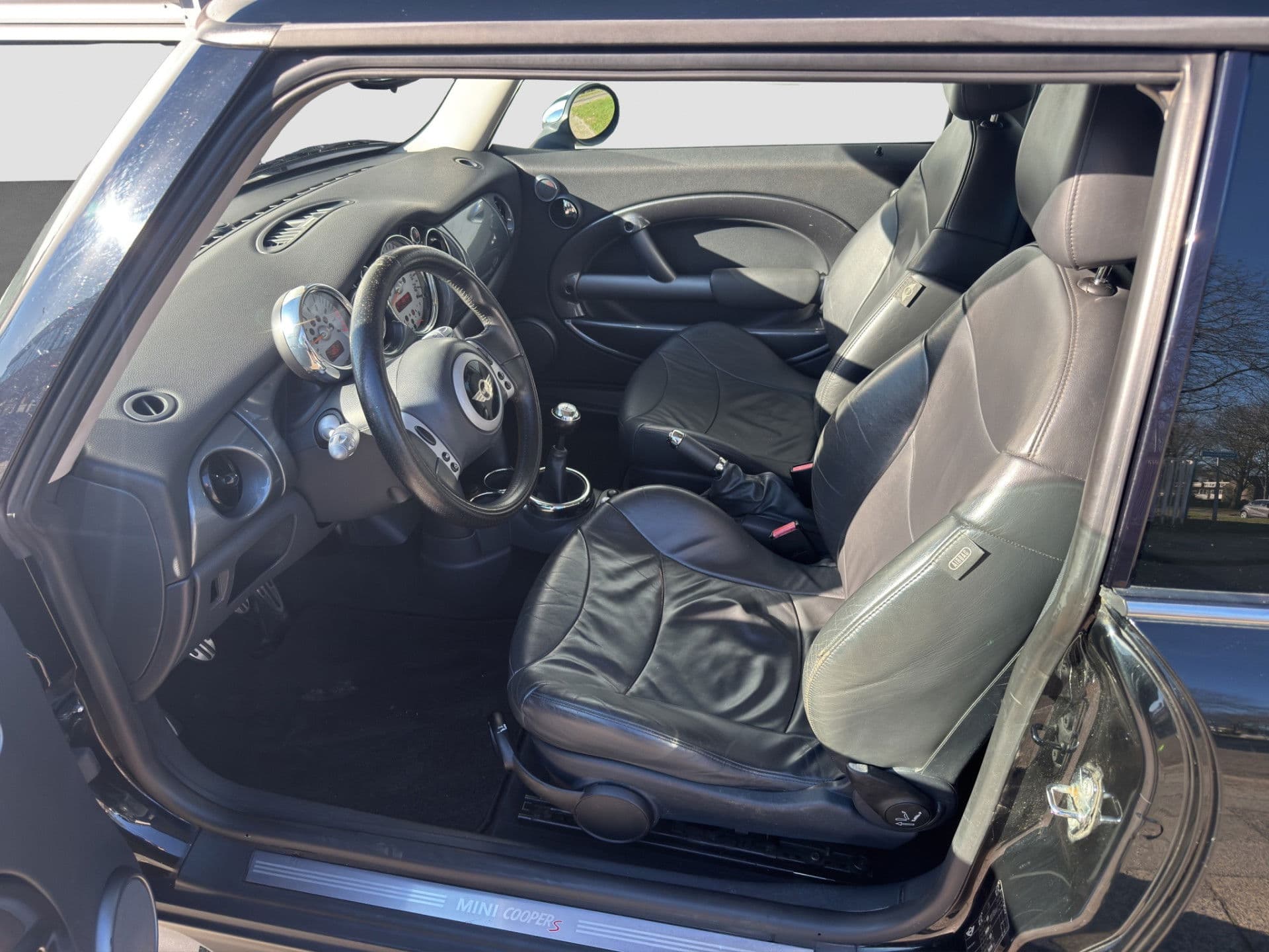 MINI Mini 1.6 Cooper S | JCW pakket | Leer | Airco | thumbnail 3