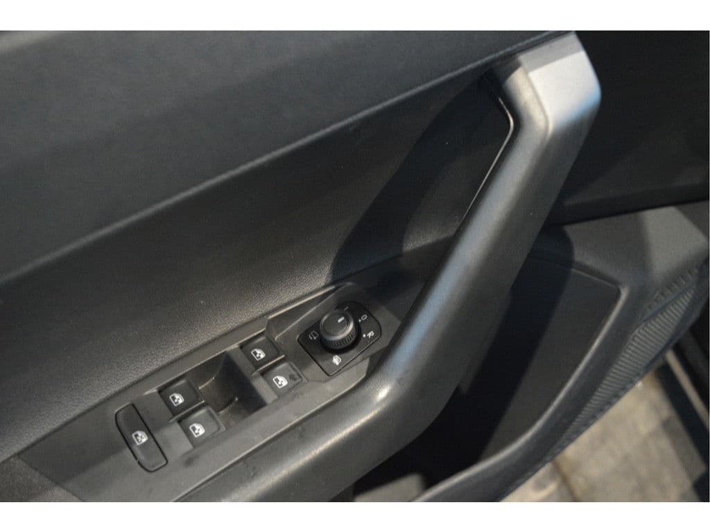 Volkswagen Polo 1.0 TSI Life Edition carplay camera led pdc 95 pk !! thumbnail 13