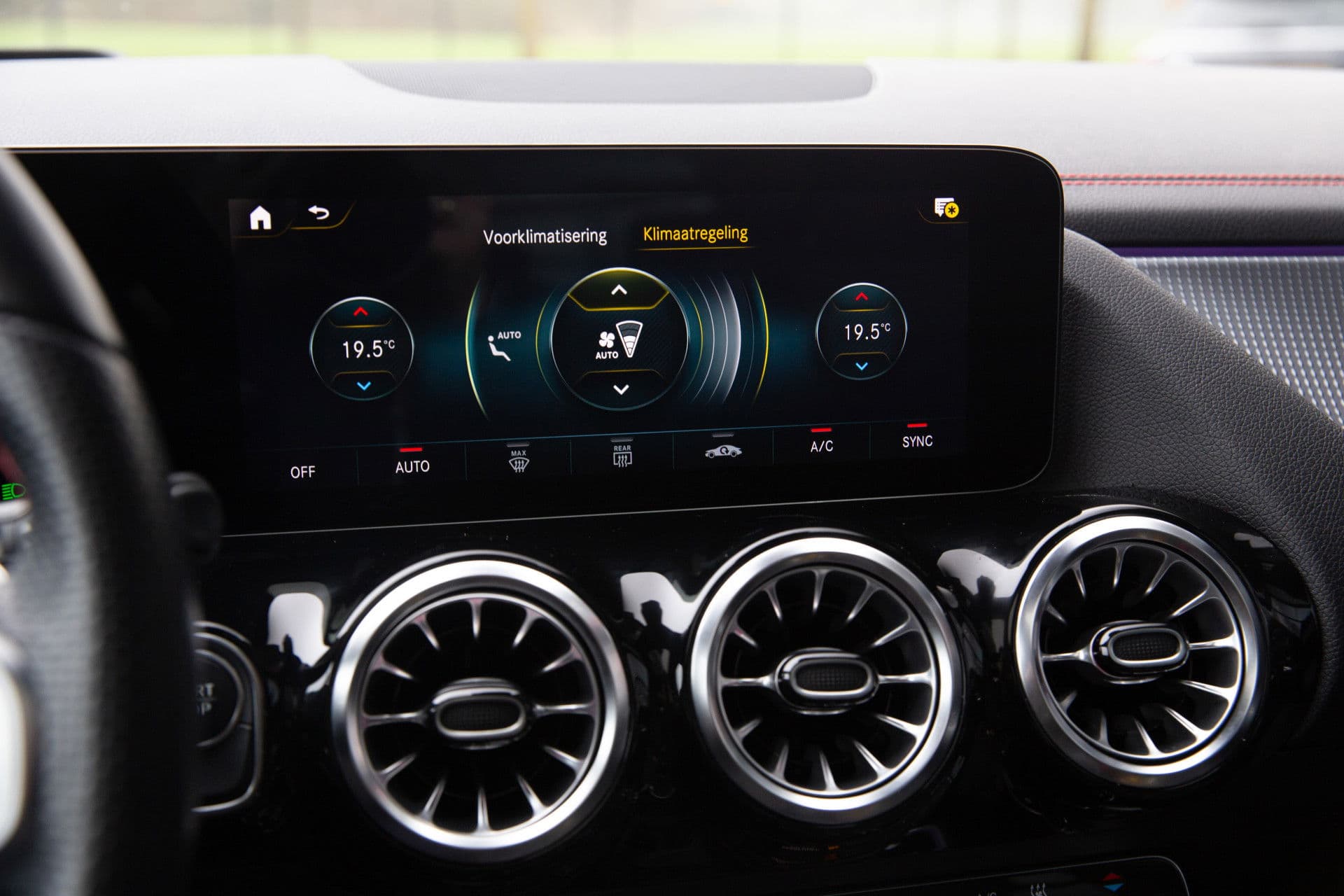 Mercedes-Benz EQA 250 Business Solution AMG 67 kWh , Panoramadak, Trekhaak, Head-up display, thumbnail 22