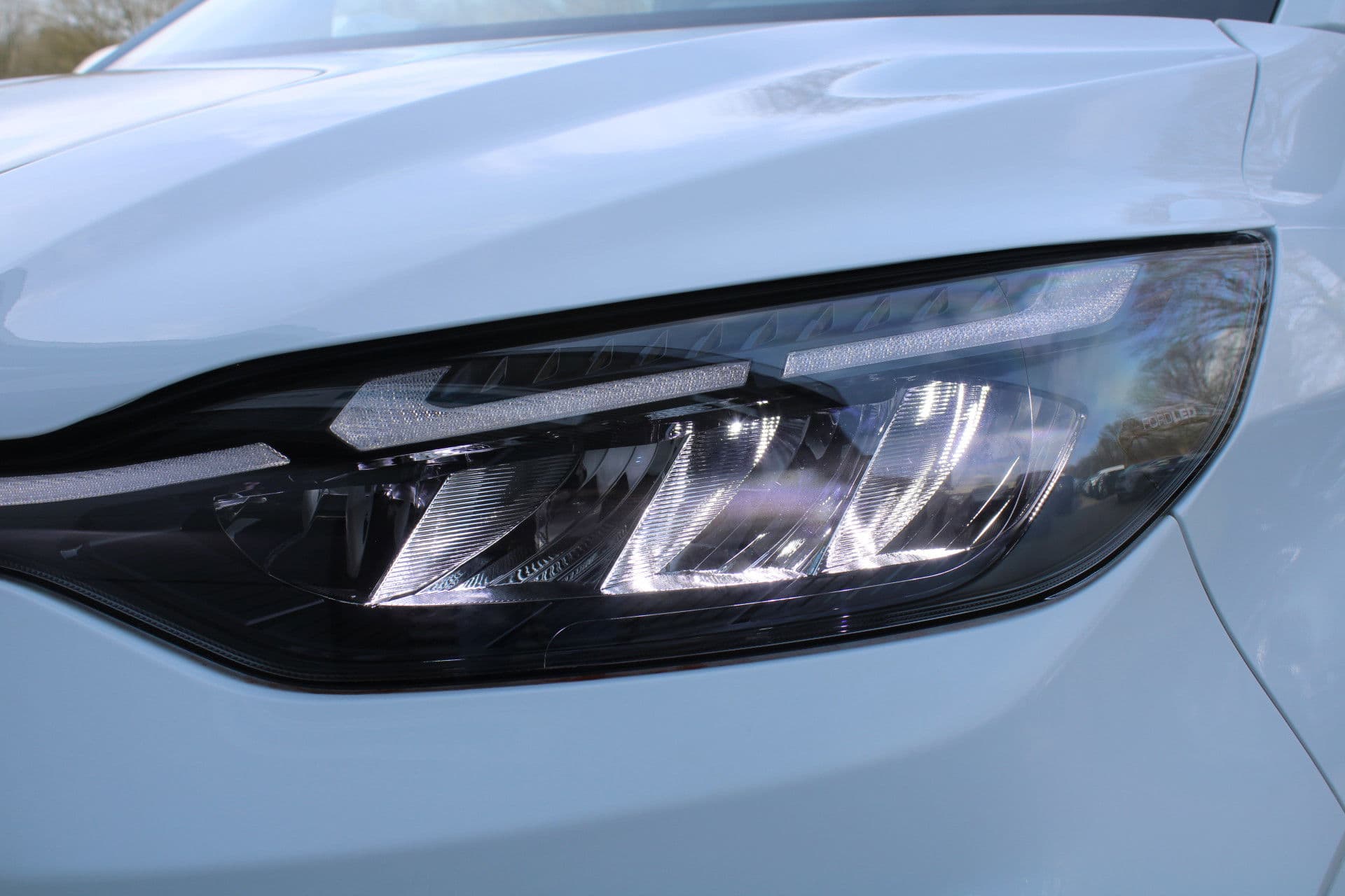 Ford Transit Custom 320 2.0 TDCI L2H1 Trend DC 136pk - Raptor Grill - Styling Pack - LM velgen - Betimmering - Camera - Trekhaak - LED koplampen - Rijklaar thumbnail 12