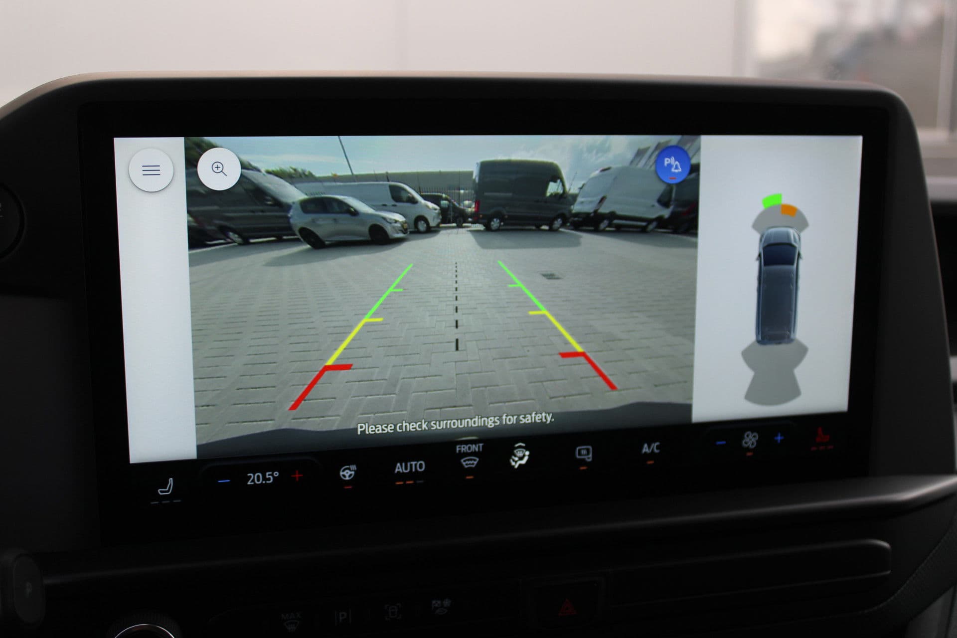 Ford Transit Custom 320 2.5 PHEV L2H1 Trend 232pk - 5 jaar GARANTIE - 2x Schuifdeur - Adaptive Cruise - Blind Spot - Navigatie - Camera - Verwarmd Stuur - Rijklaar thumbnail 22