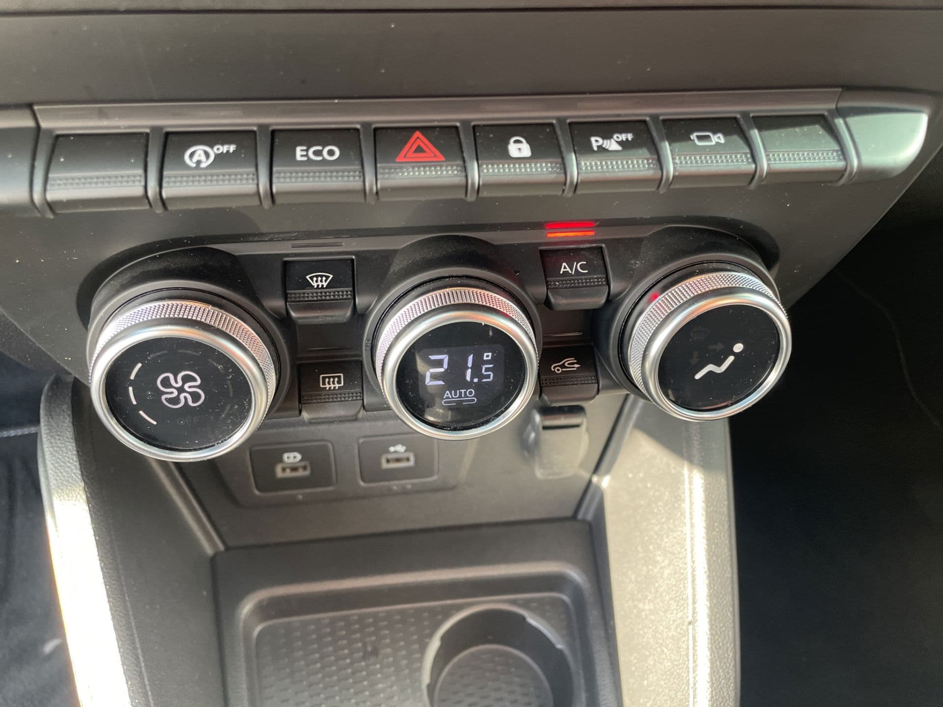 Dacia Duster 1.3 TCe Extreme | Trekhaak | Carplay | 360 Camera | thumbnail 19