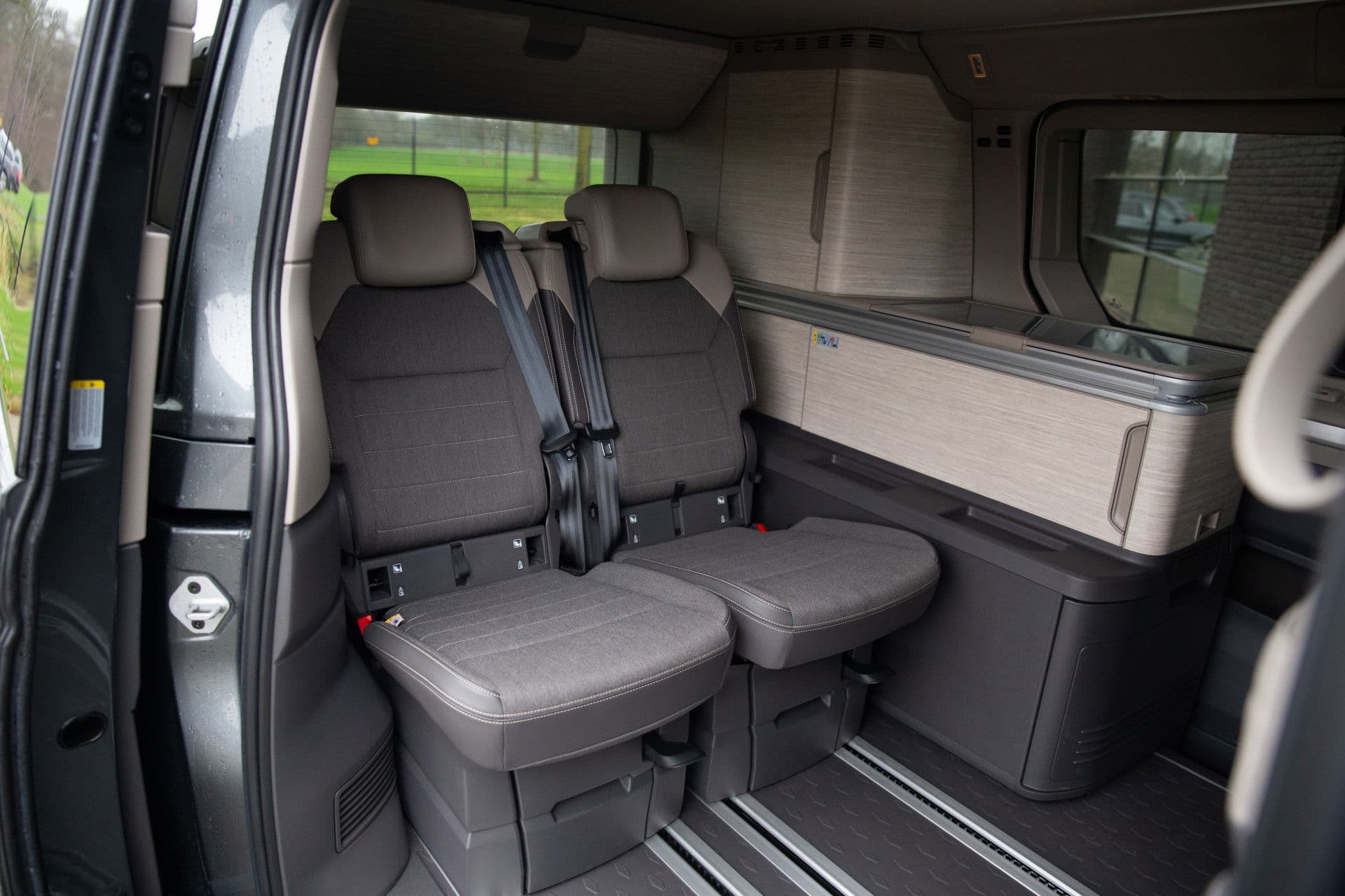 Volkswagen California California Ocean 2.0 TDI Nieuw model , Elektrische Trekhaak, Apple/Android Auto, Voorklimatisering, Luifel, thumbnail 11