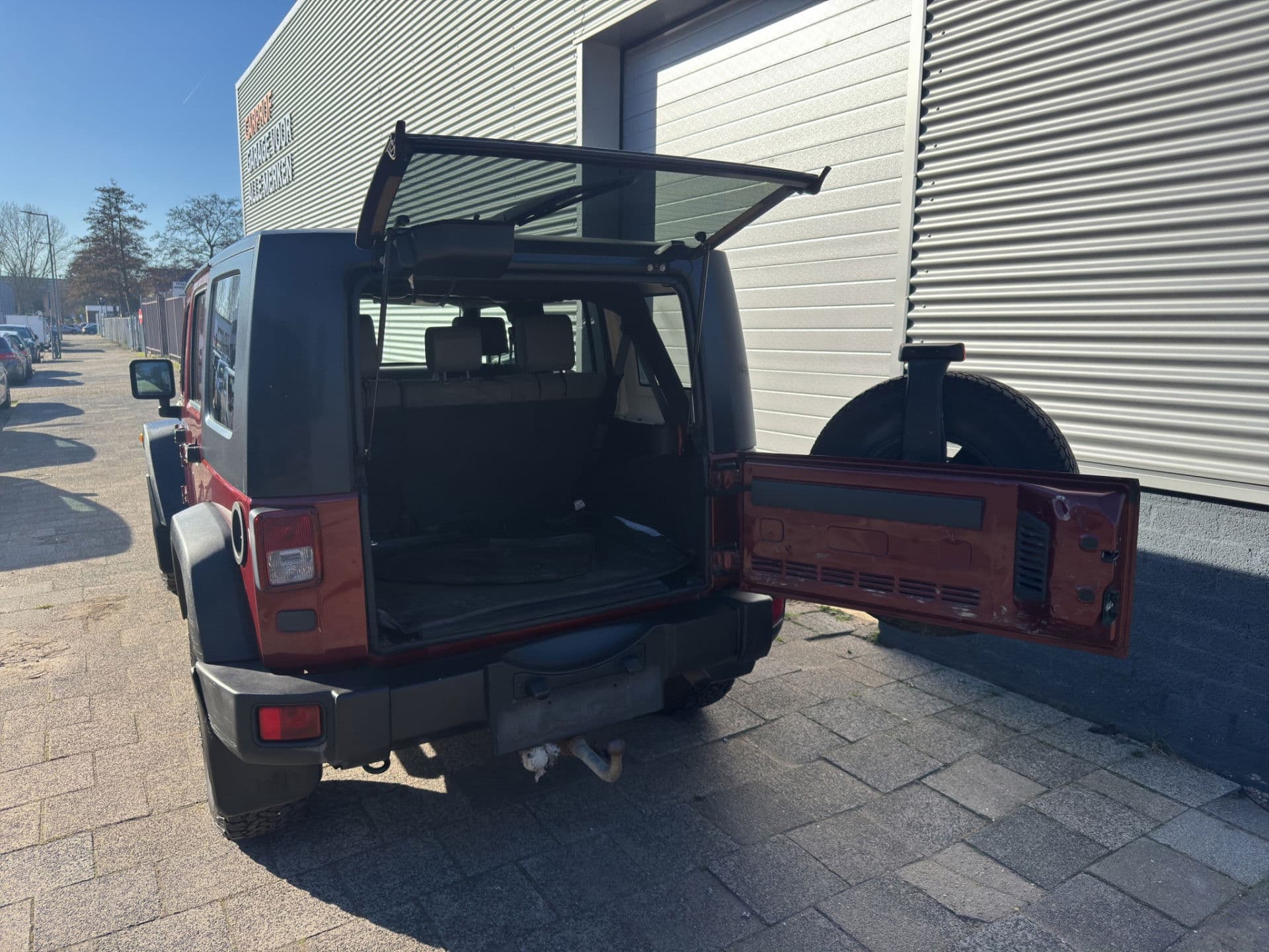 Jeep Wrangler Unlimited 2.8 CRD High Sport EX BMP | Trekhaak | Cruise | 4X4 | Euro4 thumbnail 13