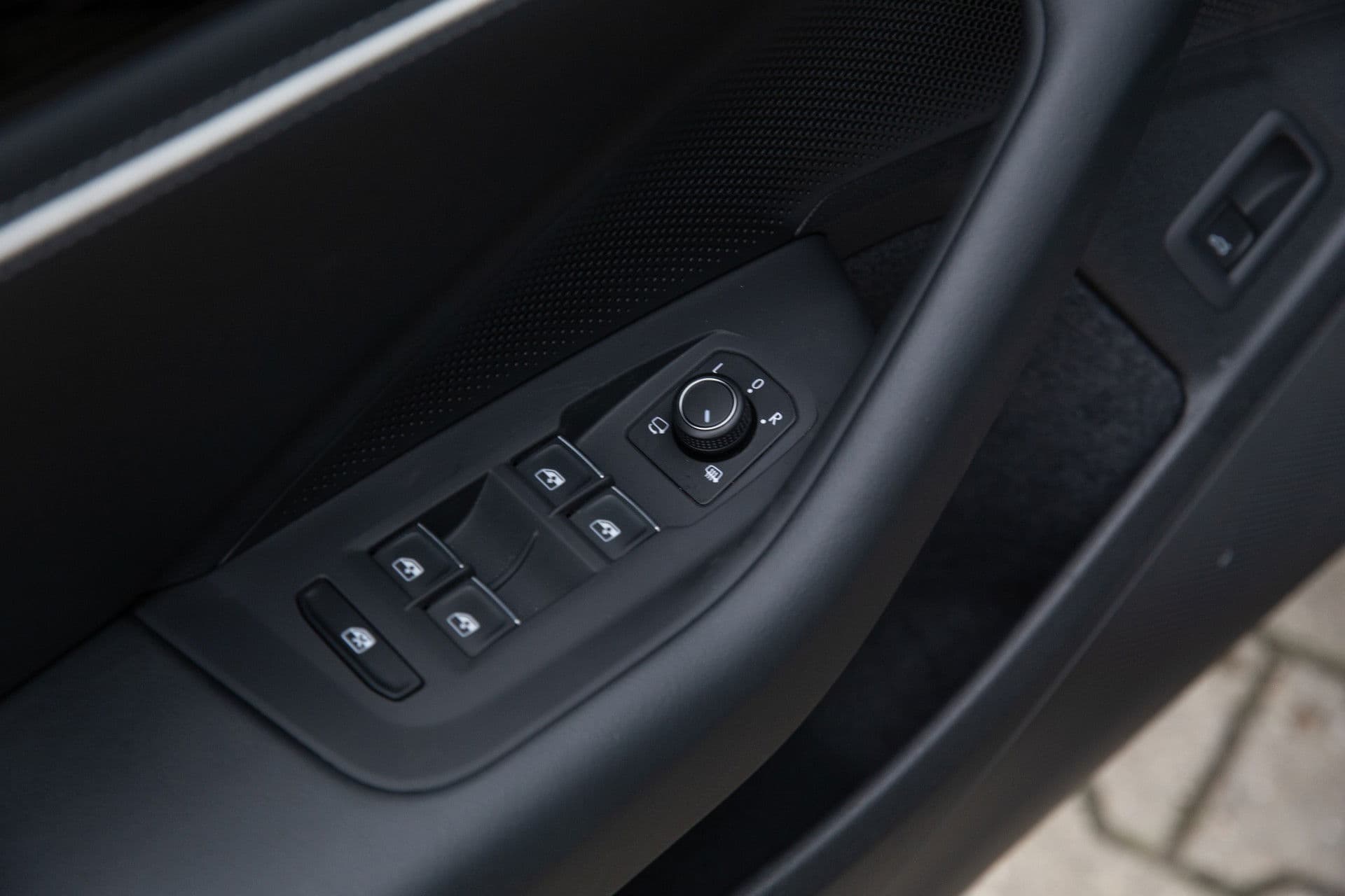 Volkswagen Passat Variant 1.5 eTSI Elegance Business , Adap. cruise, Stoel/stuurverwarming, Head-up display, thumbnail 28