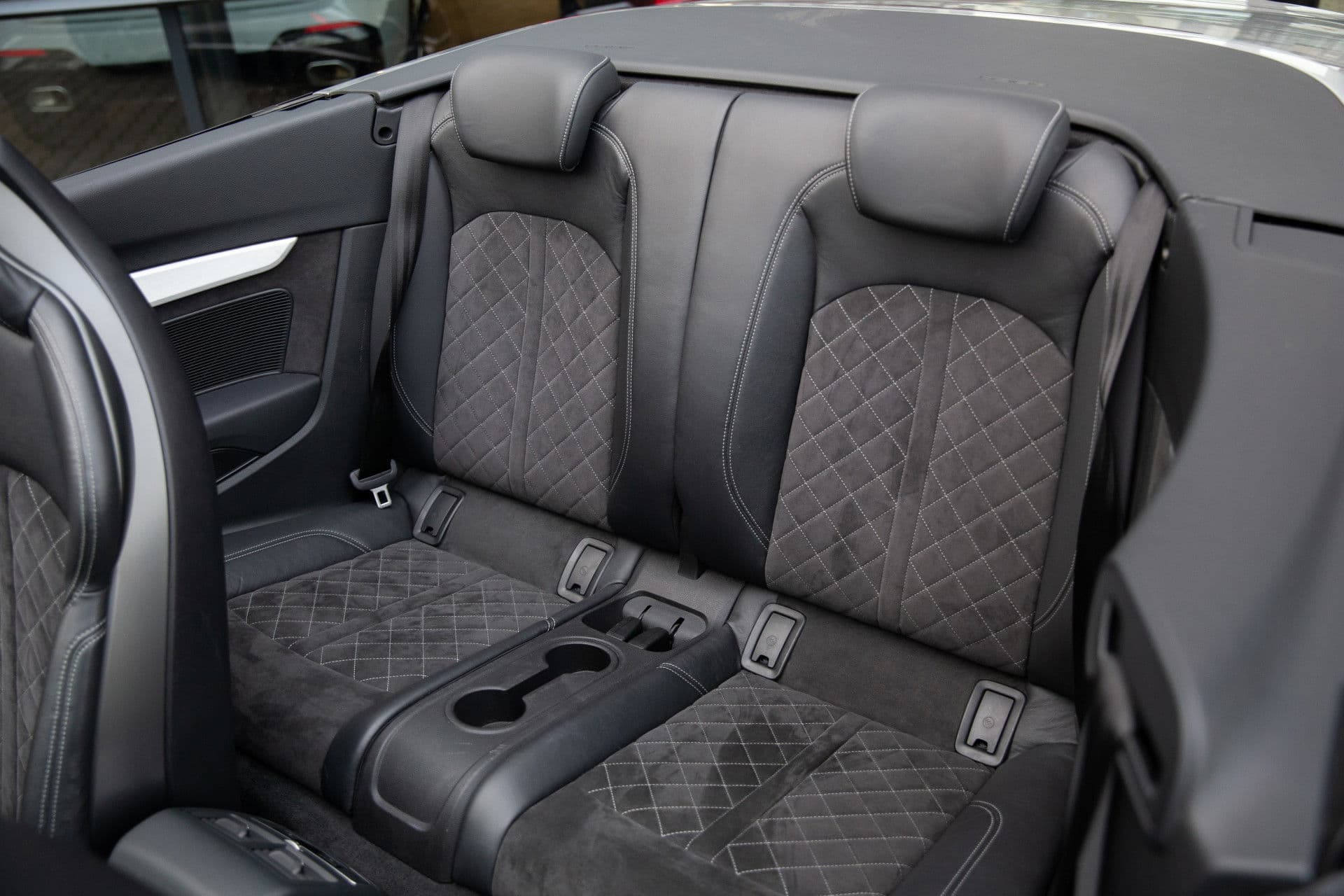 Audi S5 Cabriolet 3.0 TFSI S5 quattro 480pk , Laser, Bang&Olufsen, Eventuri, Quantum Grau thumbnail 11