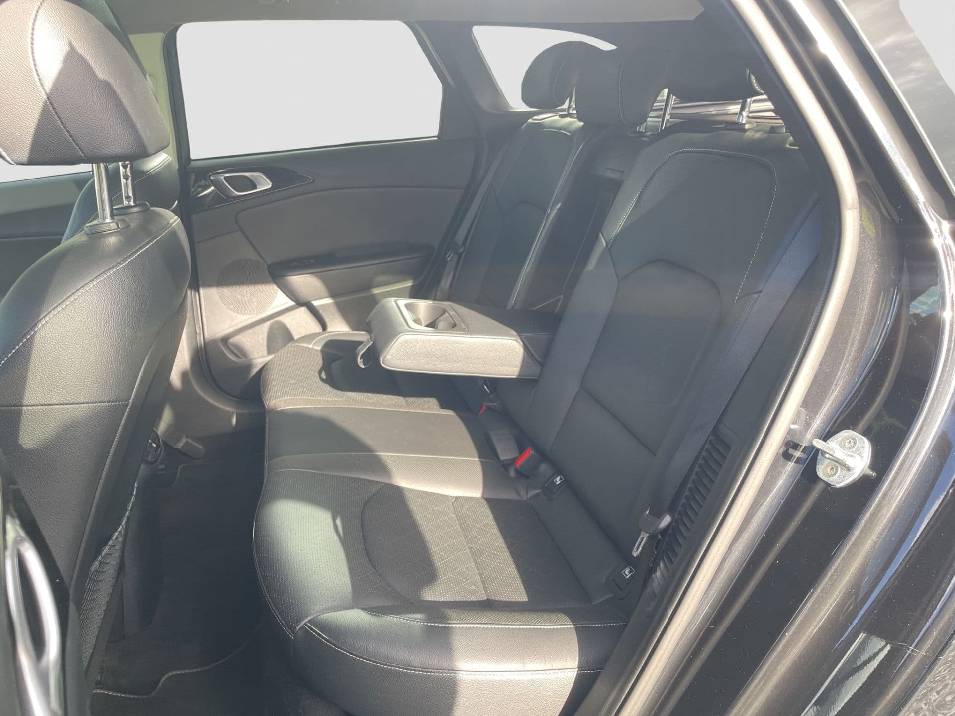 Kia Ceed Sportswagon 1.6 GDI PHEV ExecutiveLine | Panodak | Leder | Stuurverw. | BSM thumbnail 14