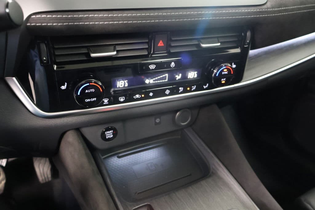 Nissan QASHQAI 1.3 MHEV X Tekna + | Pano | HUD | Leder thumbnail 20