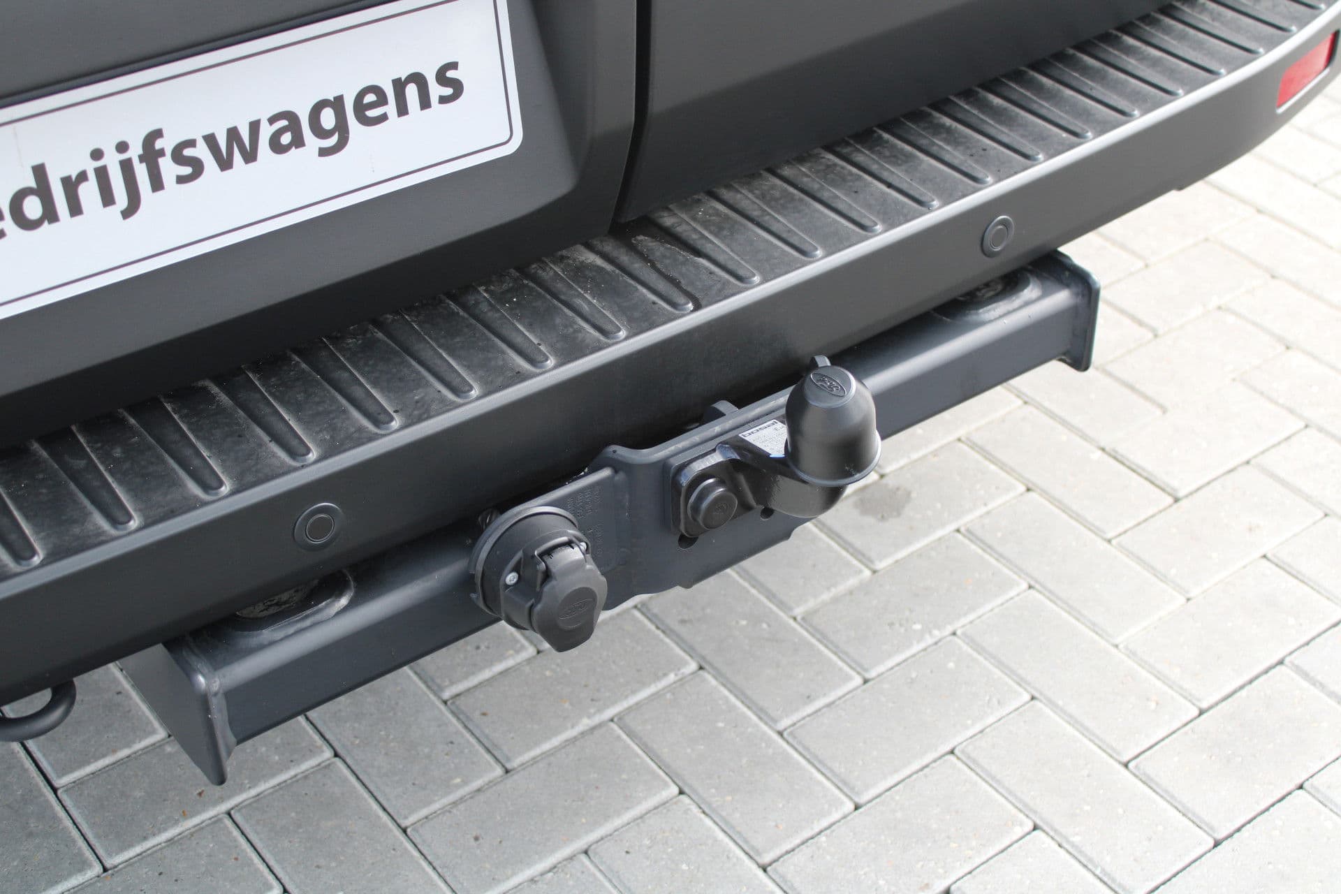 Ford Transit 350 2.0 TDCI L2H2 Trend 165pk - Facelift - 2x Schuifdeur - Adaptive Cruise - Navigatie - Blind Spot - 360 Camera - Stoel - Stuurverwarming - Rijklaar thumbnail 32