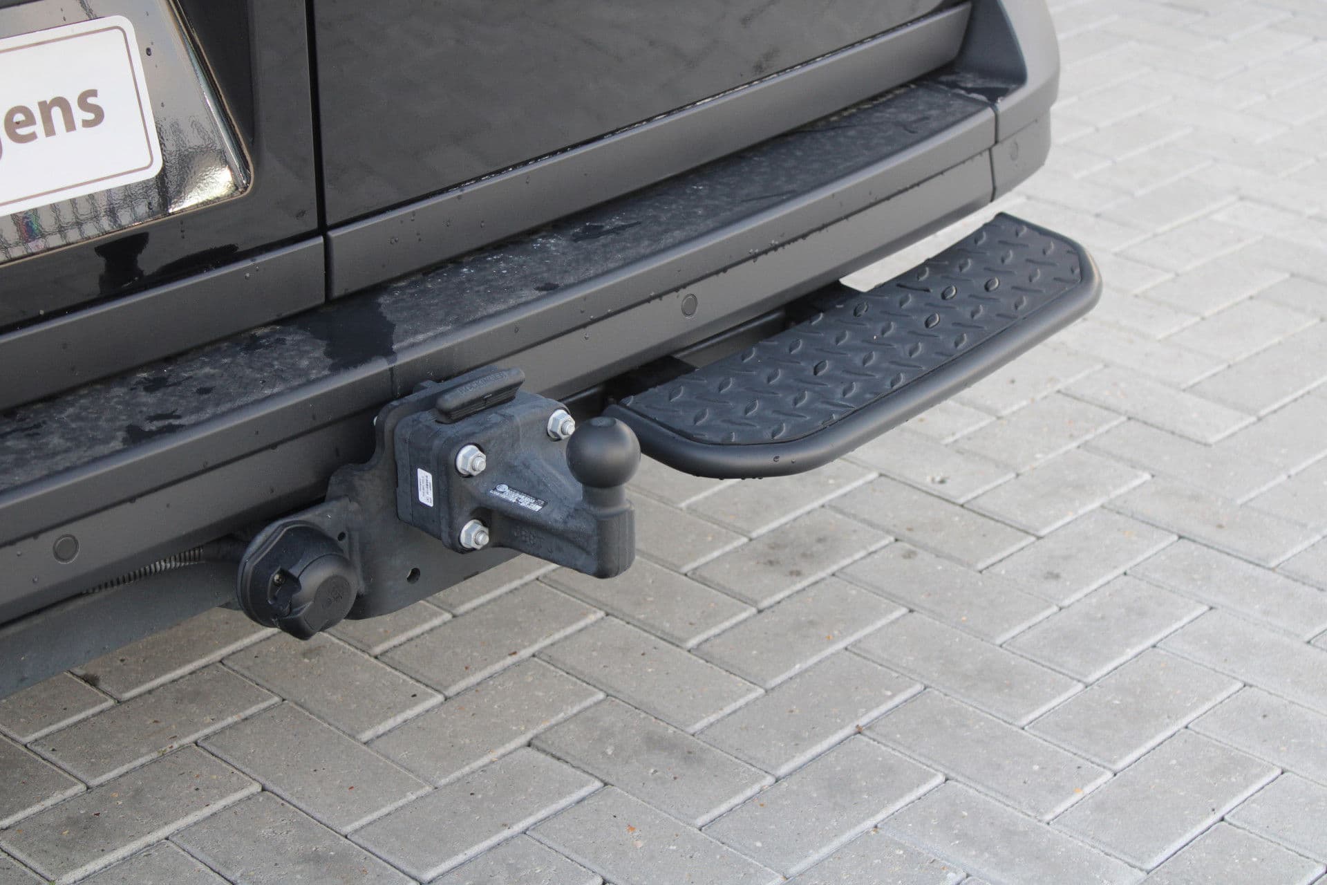 Volkswagen Crafter 35 2.0 TDI L3H3 177pk - Facelift - Navigatie - LED - Geveerde stoel - Virtual cockpit - Camera - Trekhaak - Stoelverwarming - Rijklaar thumbnail 46