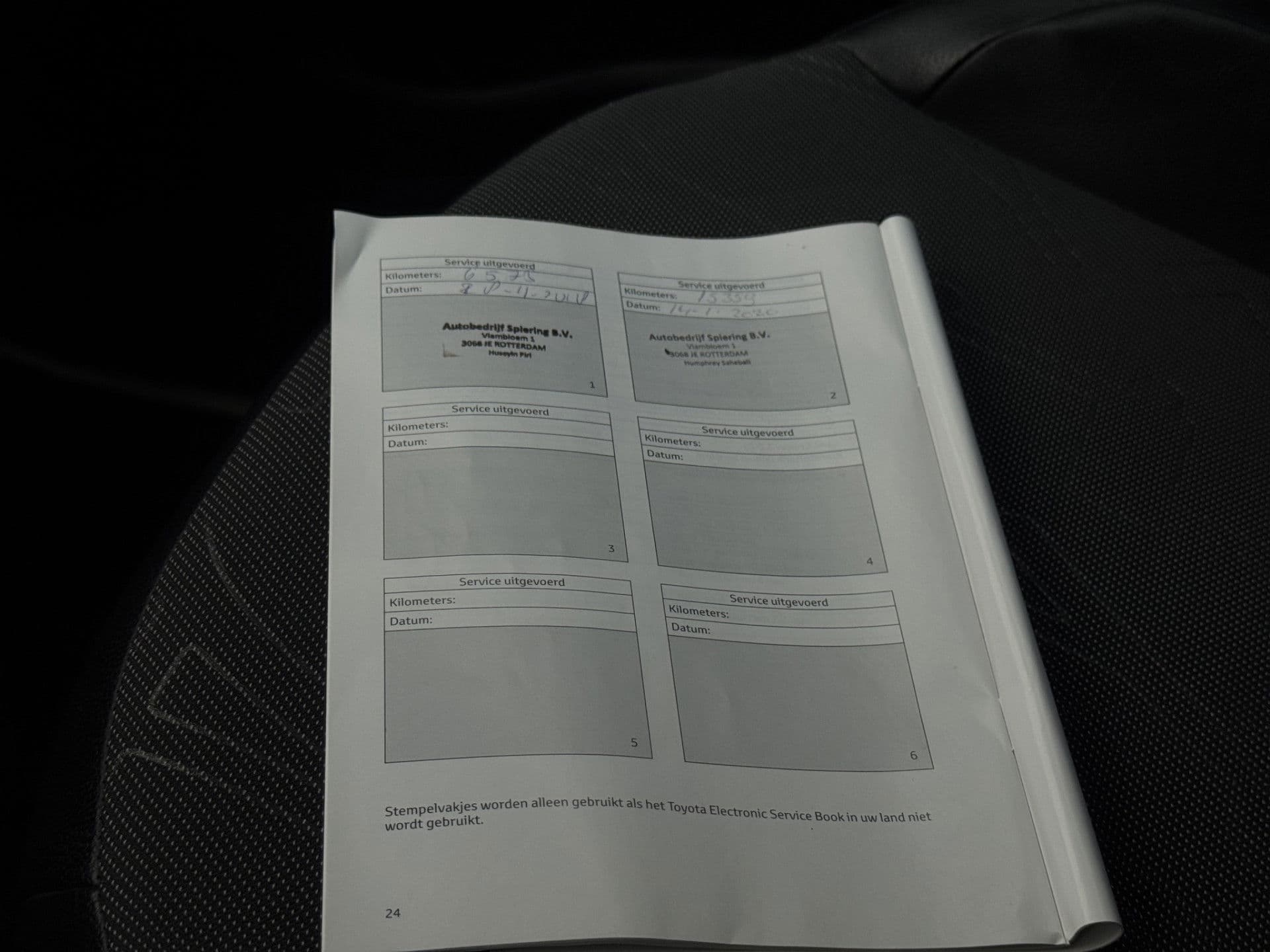 Toyota Aygo 1.0 VVT-i X-Joy | LMV | Climate | NL auto thumbnail 17