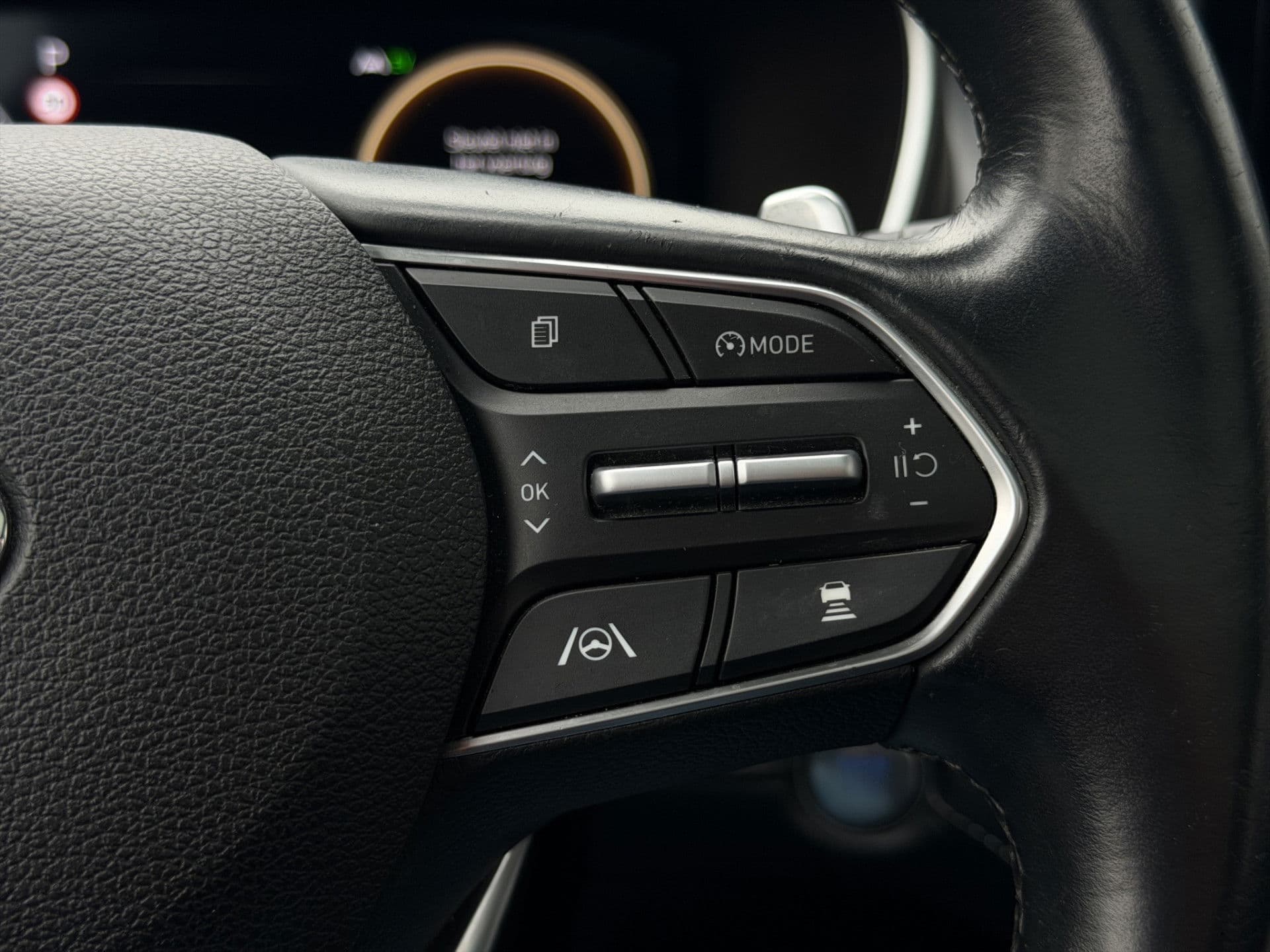 Hyundai Santa Fe 1.6 T-GDI HEV Premium Plus Sky 7p. | Pano | Stoelvent/verwarming | Adaptive | Memory | Krell | thumbnail 5