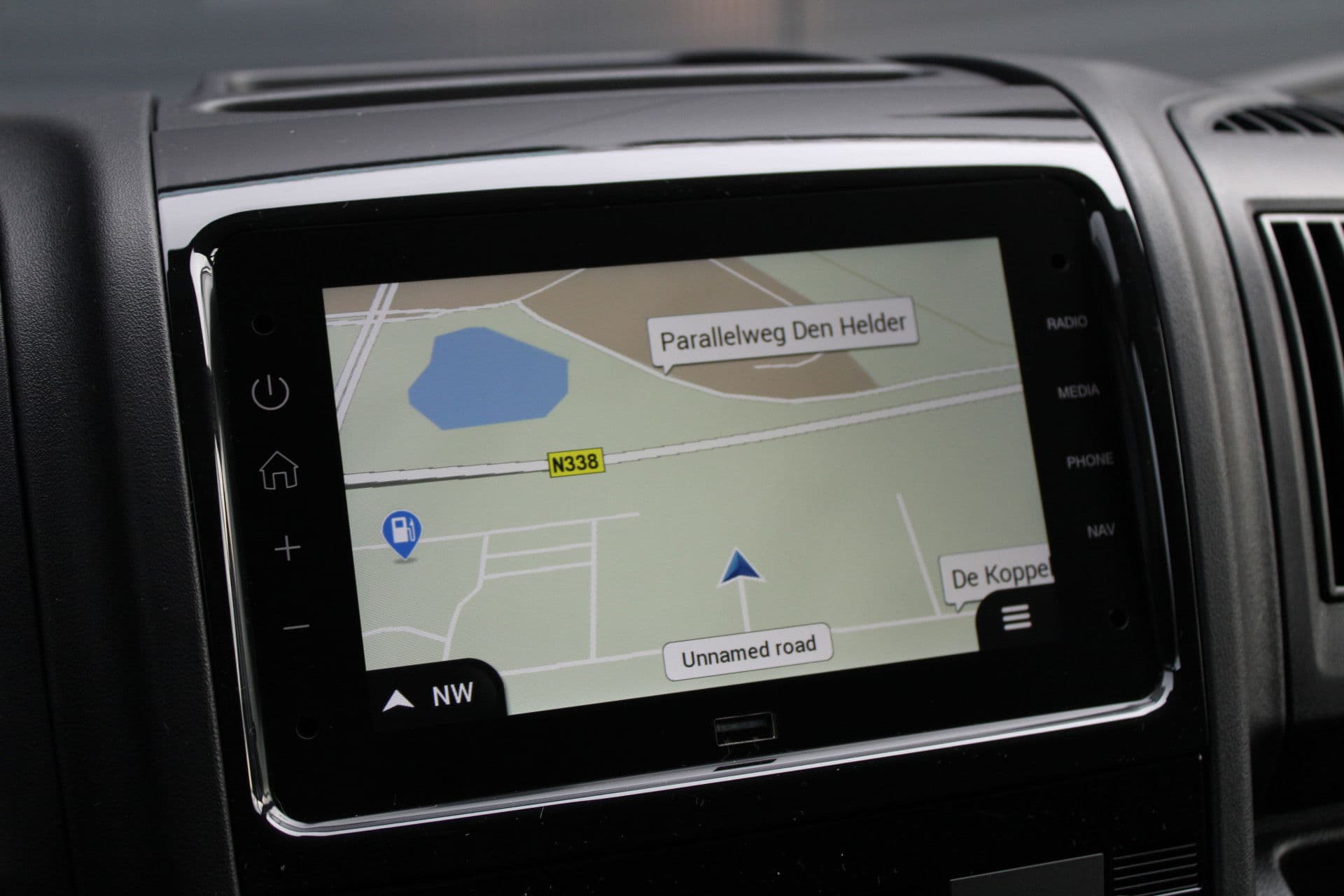 Opel Movano 33 2.2 CDTI 140pk L2H2 - Airco - Camera - Cruise - Blind Spot - 270 deuren - Rijklaar thumbnail 28