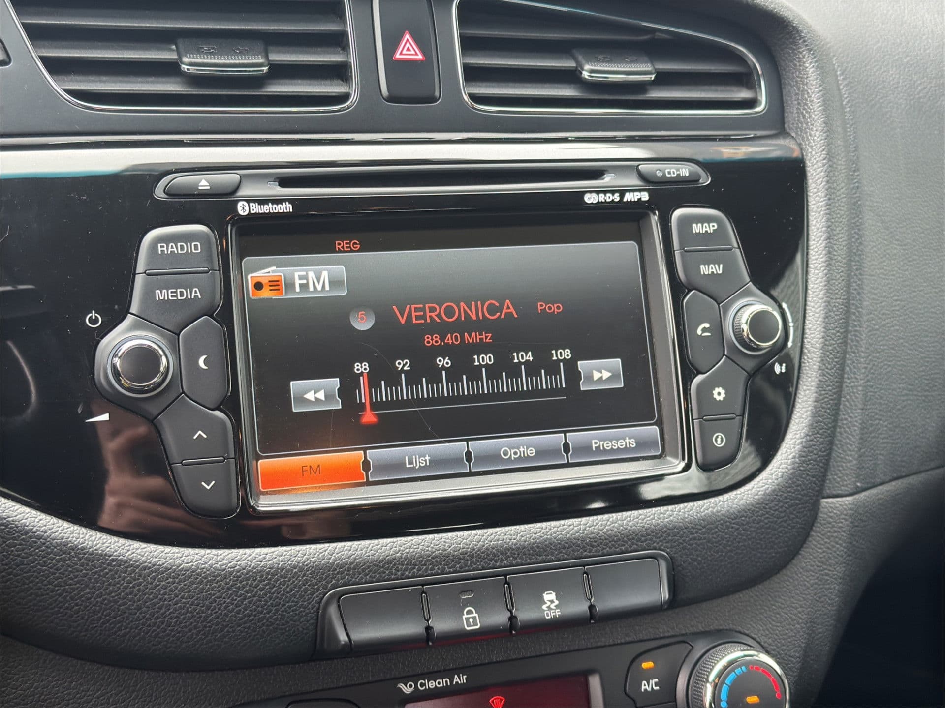 Kia Cee'd Sportswagon 1.6 GDI Plus Pack | Navi | Trekhaak | APK 2-27 | NAP thumbnail 12