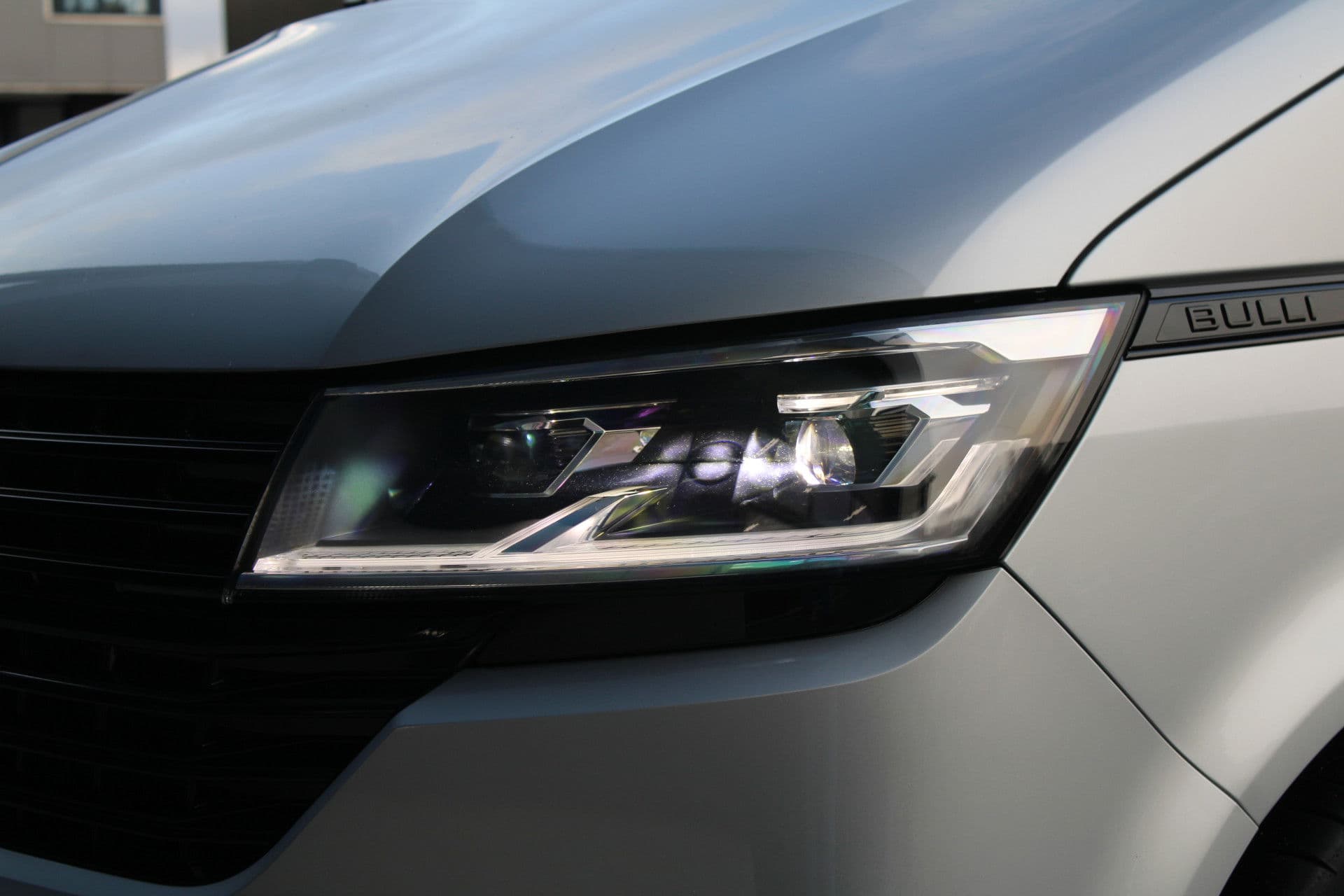 Volkswagen Transporter 2.0 TDI L2H1 28 Bulli 150pk - 20 Inch - Camera - Trekhaak - Leder - ACC - LED - Rijklaar thumbnail 40