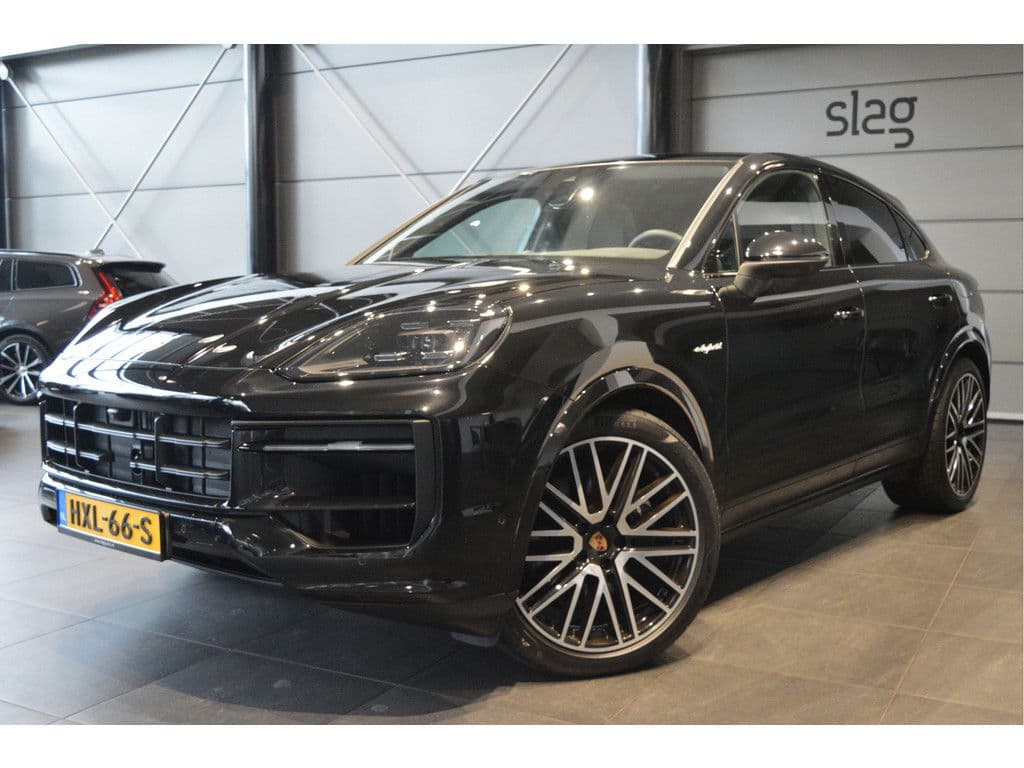 Porsche Cayenne Coupé 3.0 E-Hybrid pano camera Bose leer 22 inch !!