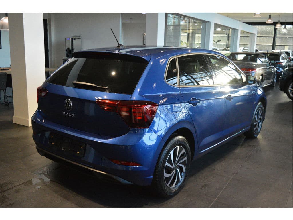 Volkswagen Polo 1.0 TSI Life Edition carplay camera led pdc 95 pk !! thumbnail 4
