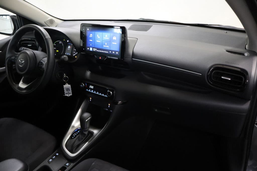 Mazda 2 Hybrid 1.5 Centre-line | LMV | Apple Car Play thumbnail 11