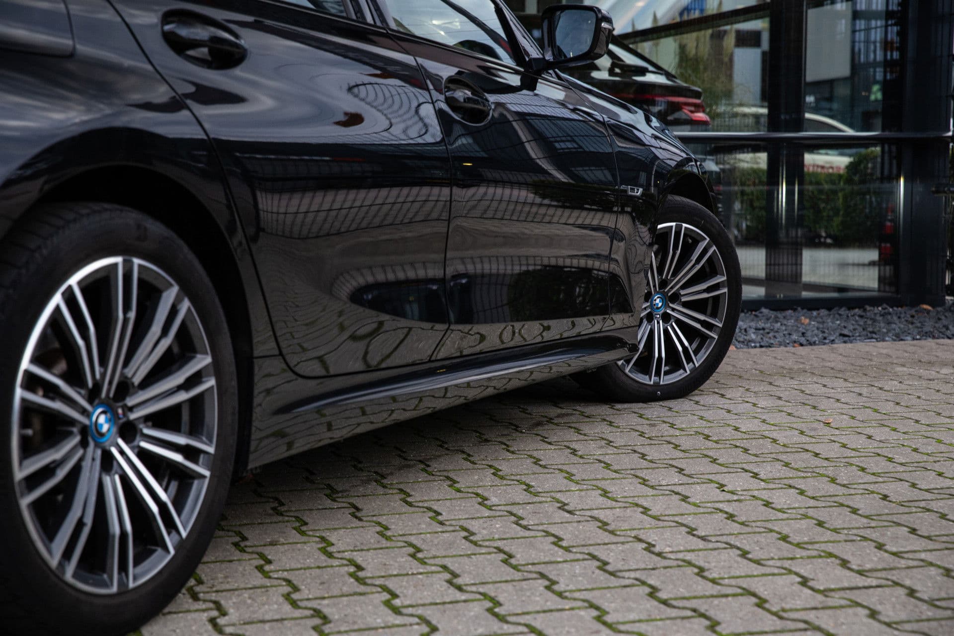 BMW 3 Serie Touring 330e High Executive M-Sport , Adap. cruise, Trekhaak, Stoel/stuurverwarming, thumbnail 9