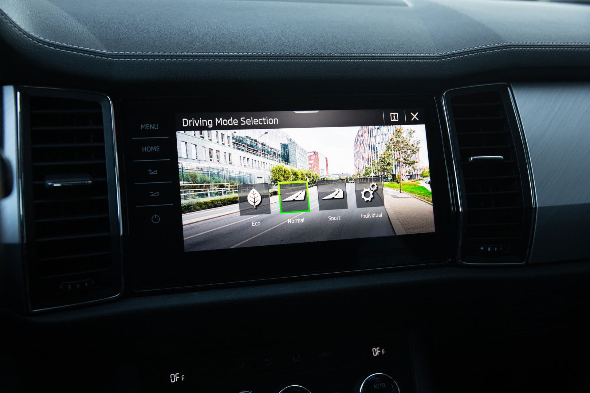 Škoda Kodiaq 1.5 TSI Business Edition 7p. , Virtual cockpit, Carplay, Achteruitrijcamera, thumbnail 19