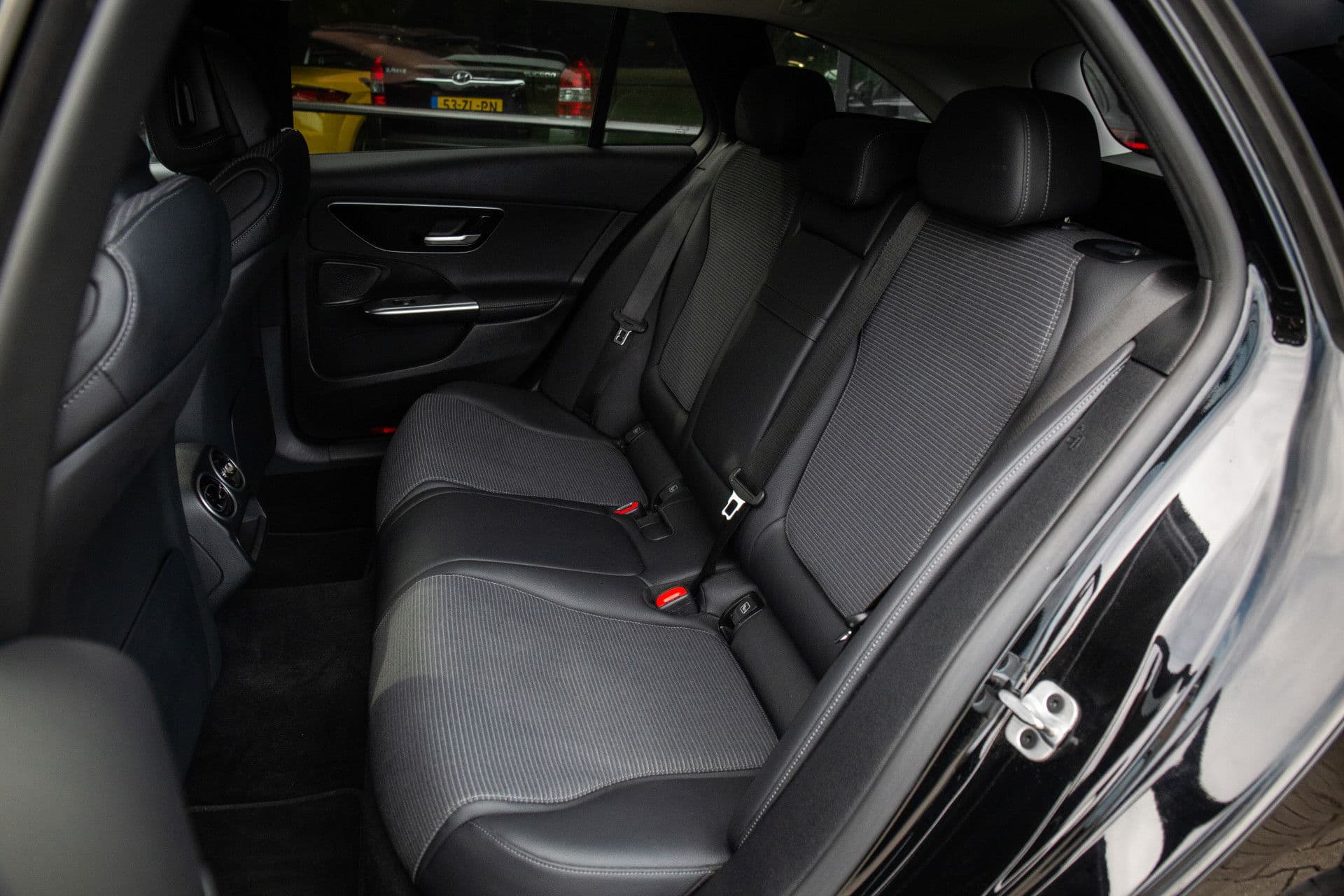 Mercedes-Benz C-Klasse Estate 300 e Luxury Line , Sfeerverlichting, Trekhaak, Night-pakket, thumbnail 9