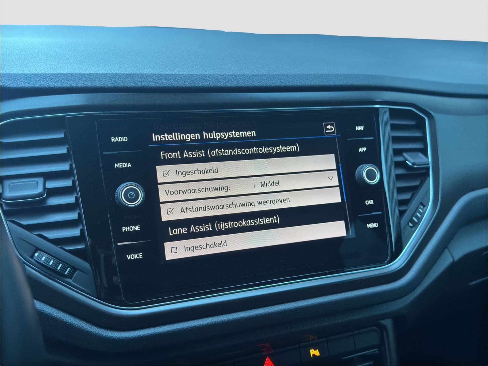 Volkswagen T-Roc 1.5 TSI Style | Adaptive | Apple Carplay | PDC | NL Auto thumbnail 18