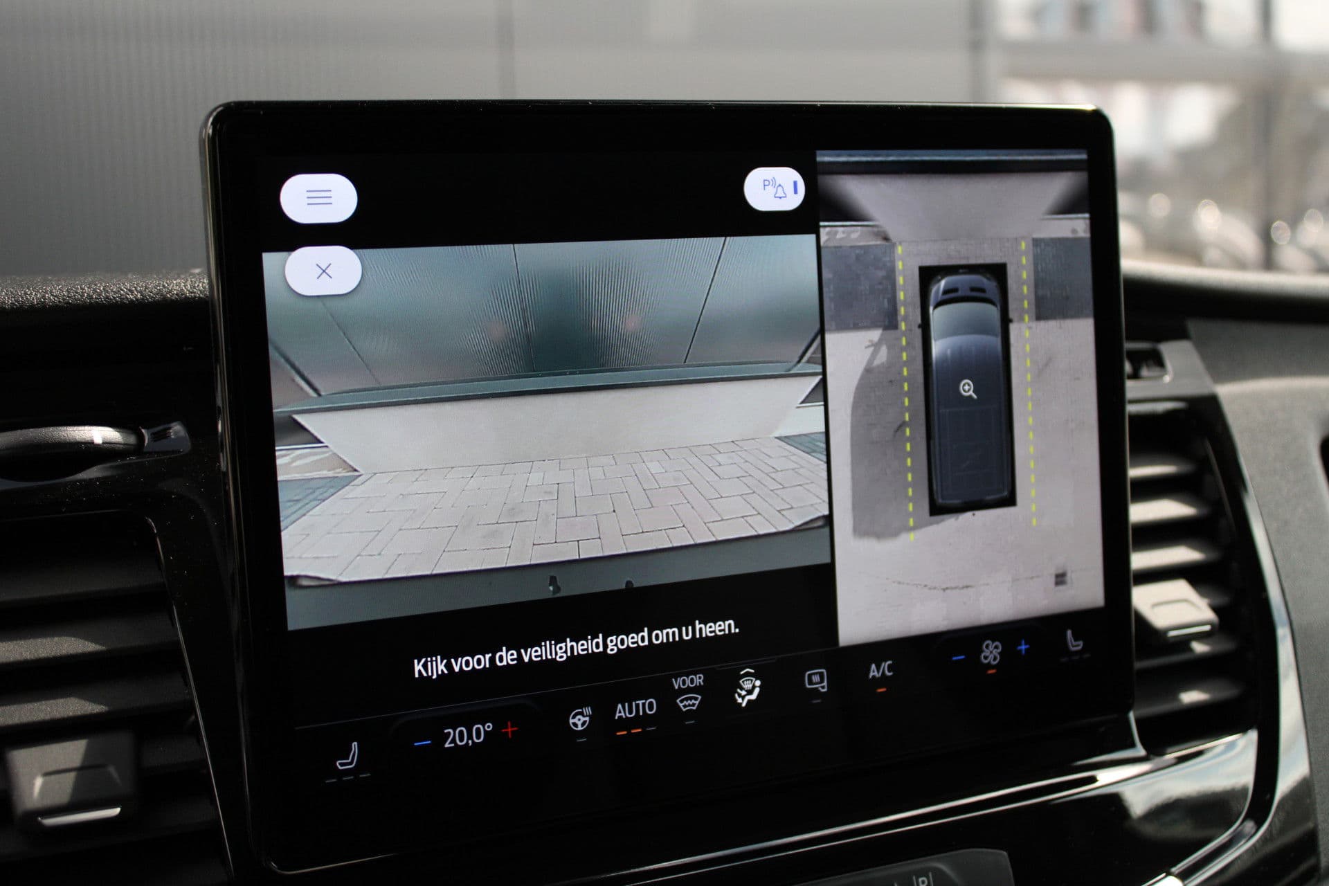 Ford Transit 350 2.0 TDCI L2H2 Trend 165pk - Facelift - 2x Schuifdeur - Adaptive Cruise - Navigatie - Blind Spot - 360 Camera - Stoel - Stuurverwarming - Rijklaar thumbnail 25