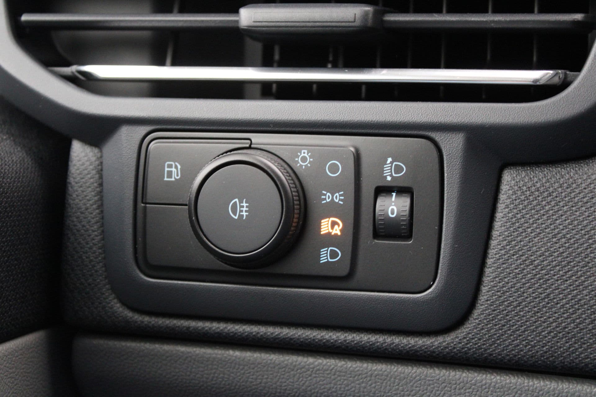 Ford Tourneo Custom 340 2.5 PHEV L2H1 Titanium X 232pk - 2x Schuif - ACC - 360 camera - Leder - Prijs excl. BTW - Rijklaar thumbnail 21