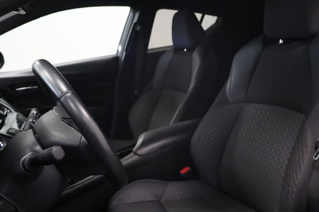 Toyota C-HR 1.8 Hybrid Dynamic thumbnail 5