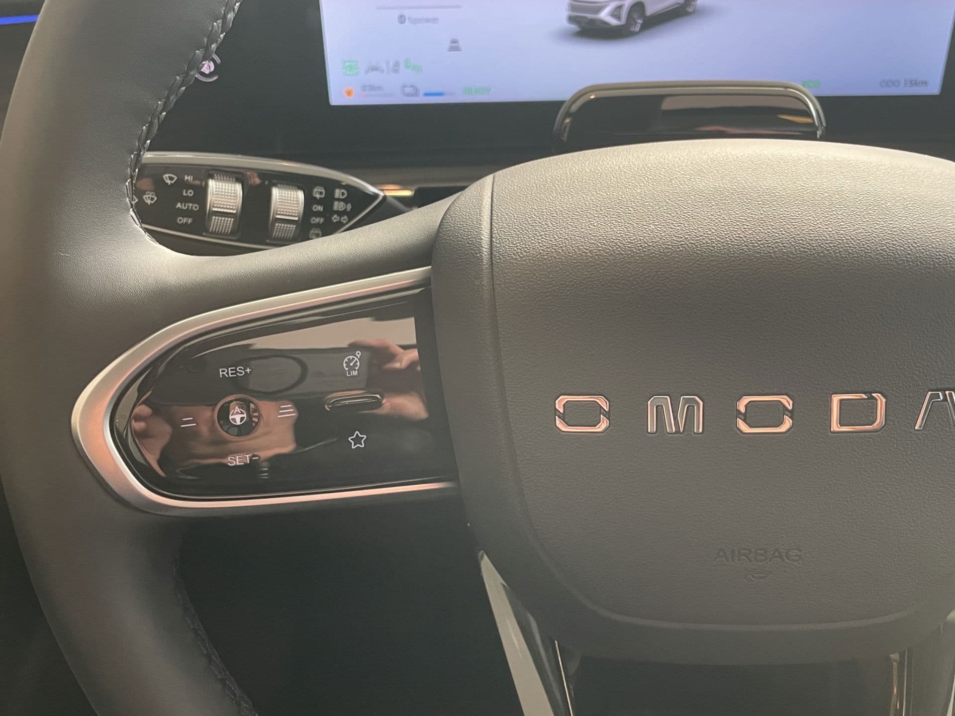 Omoda 5 1.6 T-GDi SHS-H Premium | 1000km range | Pano/schuifdak | 360 Camera! thumbnail 14