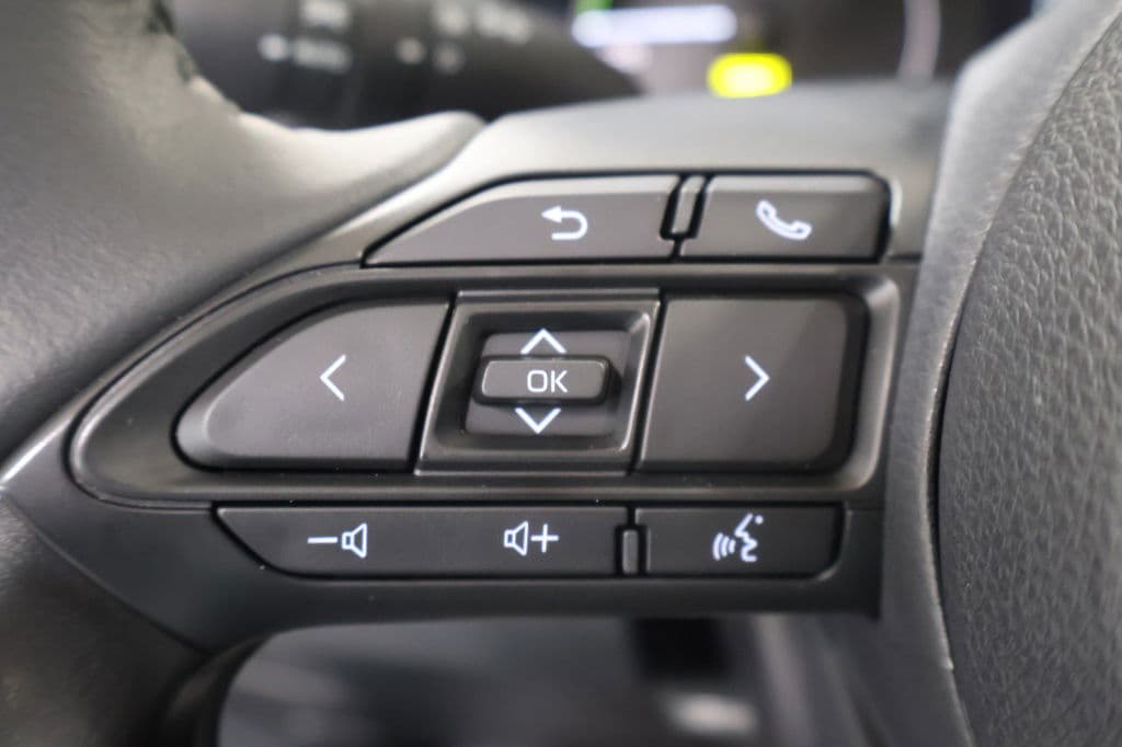 Mazda 2 Hybrid 1.5 Centre-line | LMV | Apple Car Play thumbnail 18