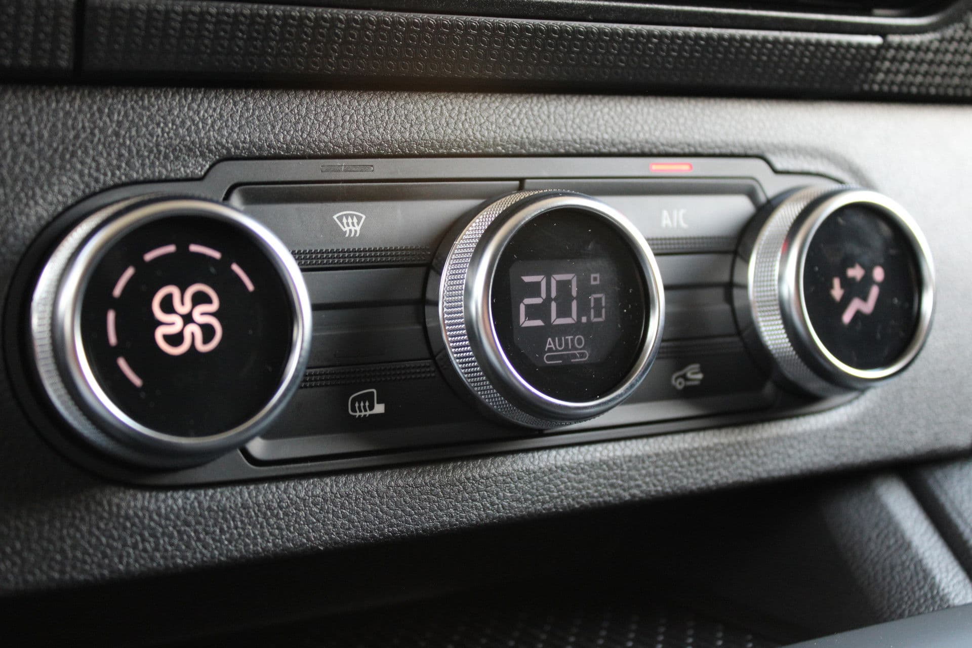 Renault Kangoo E-Tech Advance L2 44 kWh 123pk - Trekhaak - Stoelverwarming - PDC - Navi - Betimmering - LED - DAB - Cruise - Rijklaar thumbnail 23