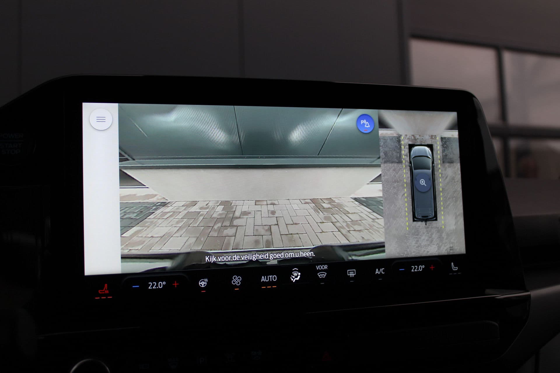 Ford Tourneo Custom 340 2.5 PHEV L2H1 Titanium X 232pk - 2x Schuif - ACC - 360 camera - Leder - Prijs excl. BTW - Rijklaar thumbnail 31