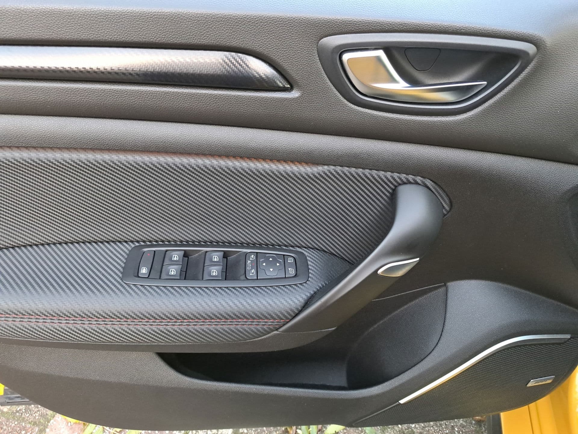 Renault Mégane 1.8 TCe 300 RS Trophy | Stage 1 | Recaro Stoel | Oliekoeler | Brembo Remmen thumbnail 23