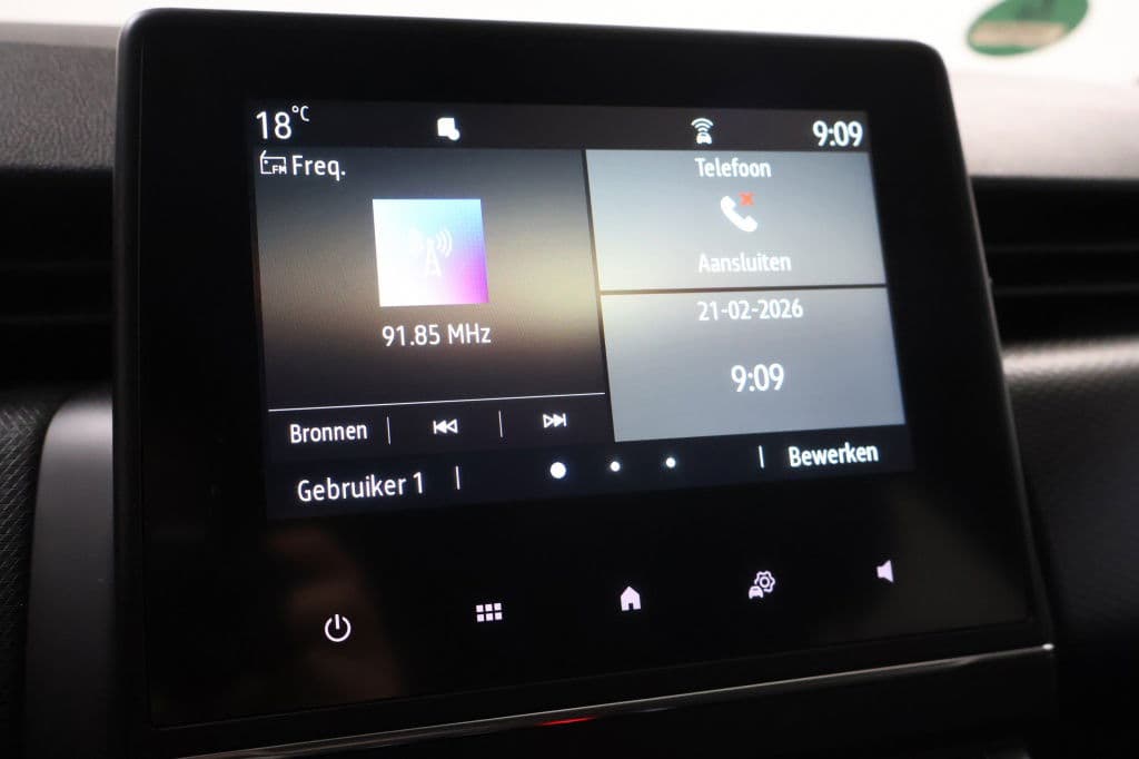 Renault Clio 1.0 TCe 90 Equilibre | App | Navi thumbnail 22