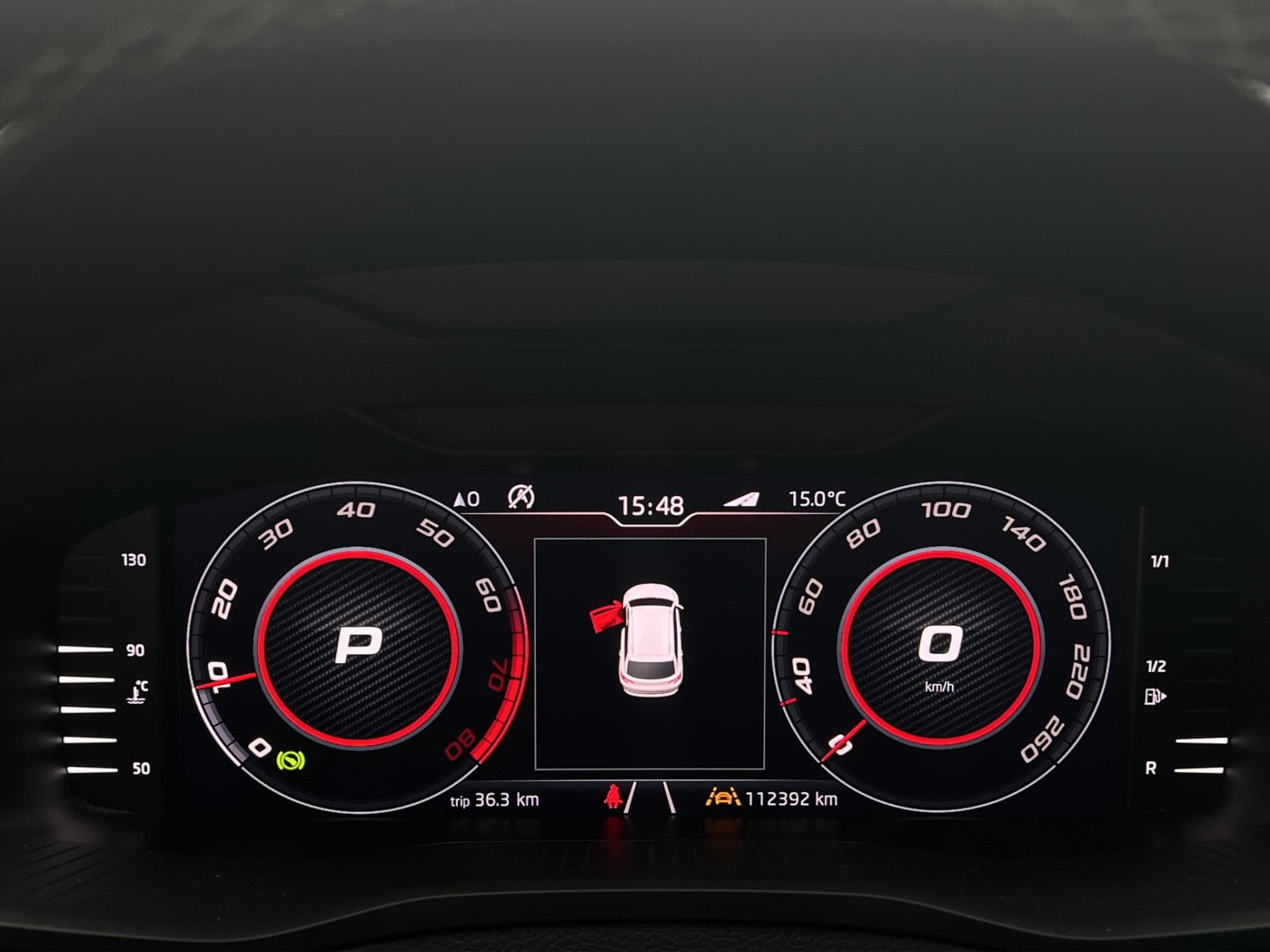 Škoda Karoq 1.5 TSI ACT Sportline Business | Pano | Adaptive | Trekhaak | Canton | Dodehoek det. | thumbnail 13